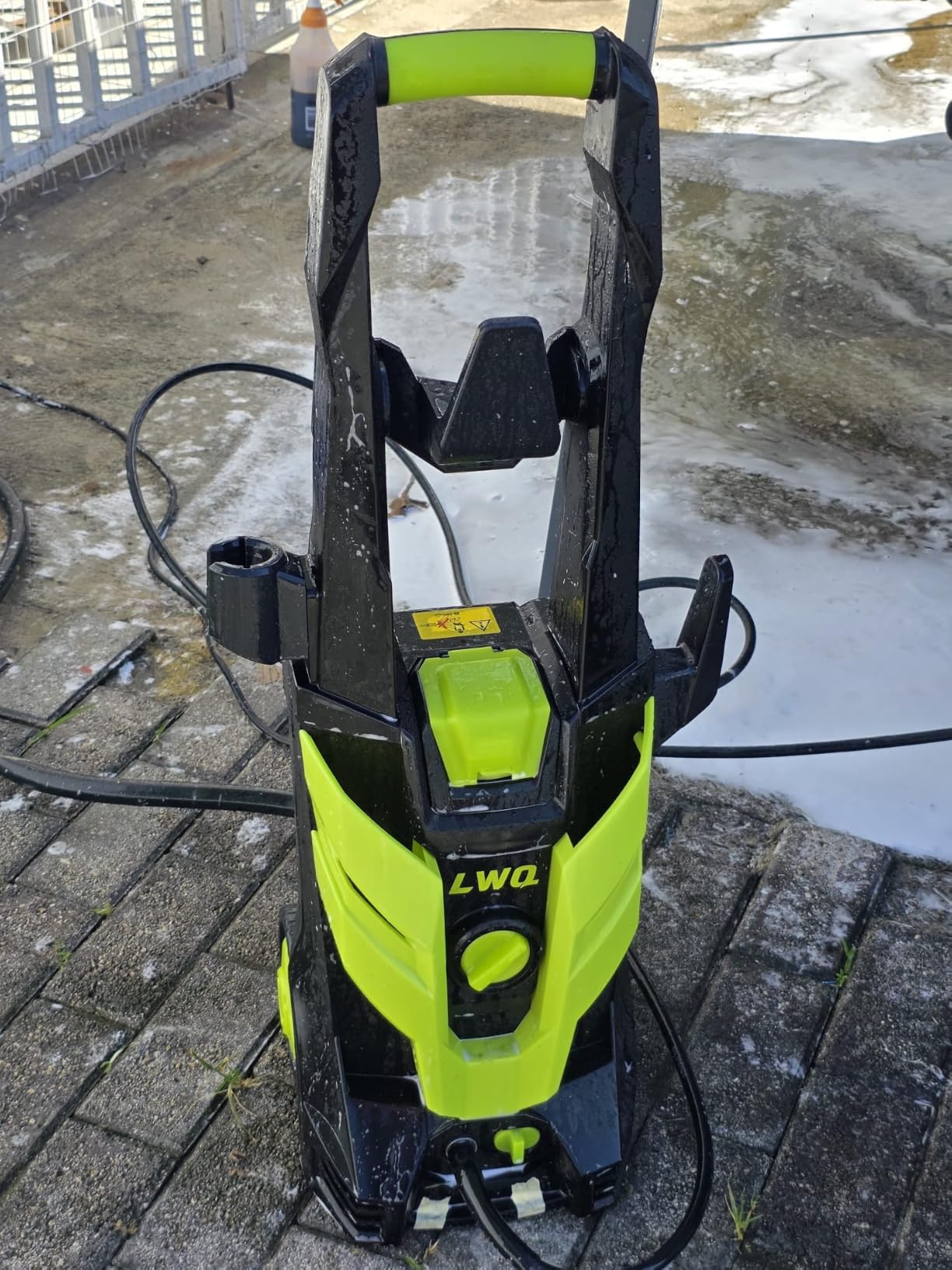 Pressure Washer, Portable Power Washer, 4 Quick Connect Nozzles, High Pressure Cleaning Machine for Car Fence Driveway Patio Washing and More(Light Green) customer photo 1