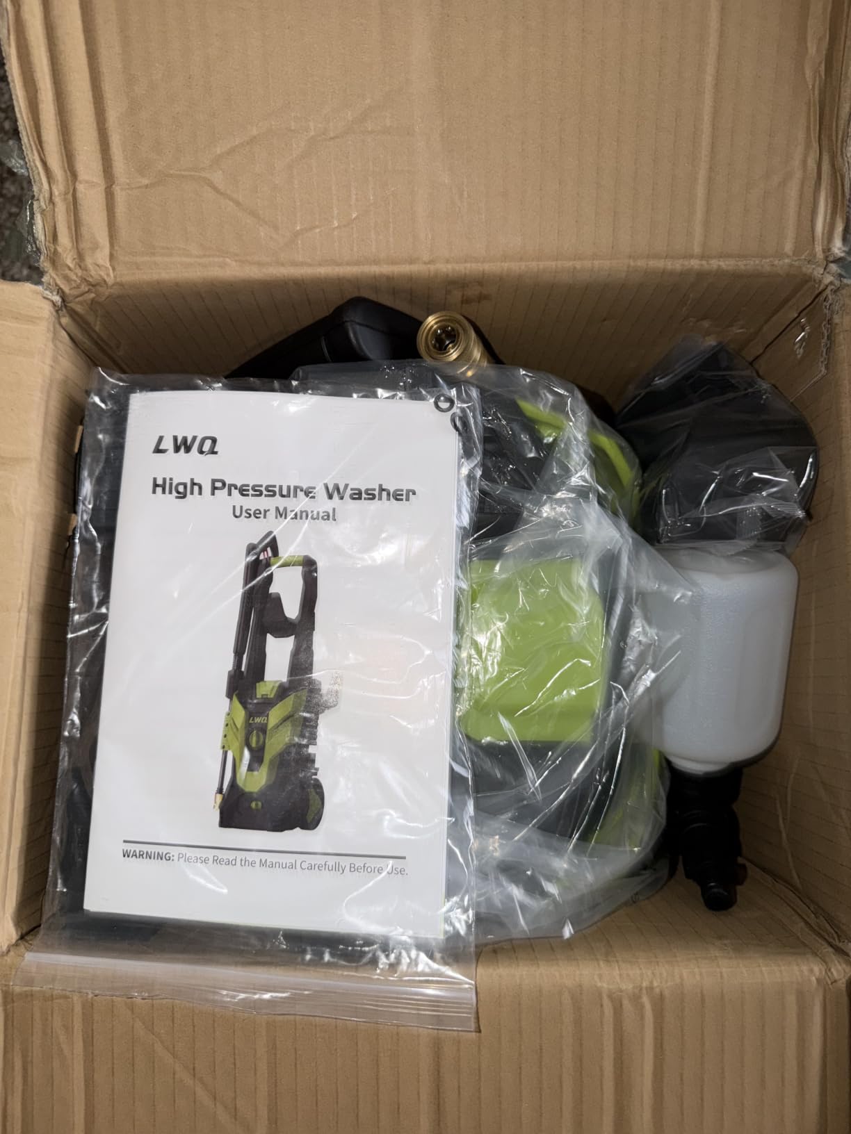 Pressure Washer, Portable Power Washer, 4 Quick Connect Nozzles, High Pressure Cleaning Machine for Car Fence Driveway Patio Washing and More(Light Green) customer photo 2