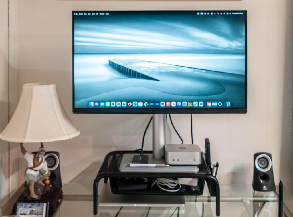 BenQ MA270U 27” 4K 3840x2160 Monitor for MacBook® Pro/Air, Dual USB-C, 90W Power Delivery, Mac Color Match, USB Hub, Brightness & Volume Control on Mac, Height & Tilt Adjustable Stand, P3 Color Gamut customer photo 2