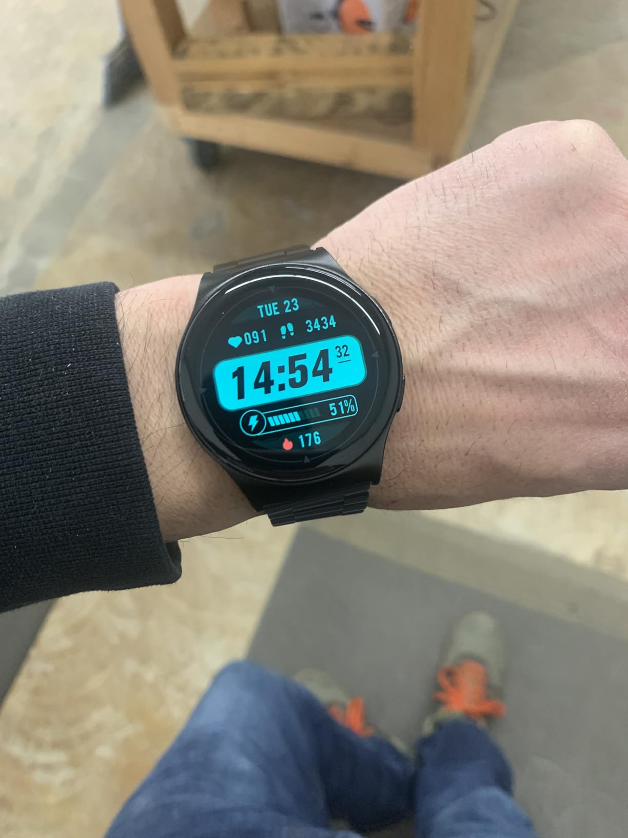 Motorola Moto Watch (Phantom Black) customer photo 1