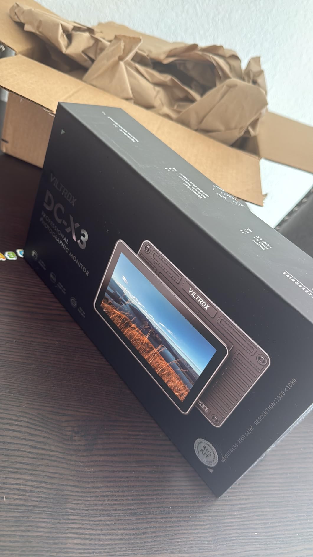 VILTROX DC-X3 2000 Nits 6 inch 4K HDMI SDI Camera Field Monitor customer photo 2