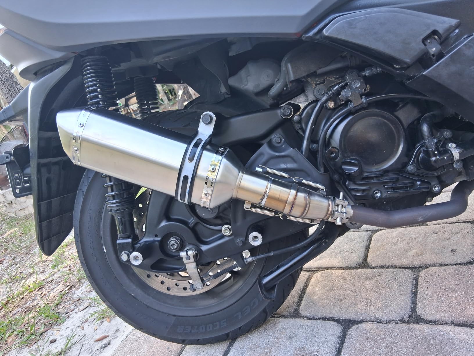 Xintre Motorcycle Exhaust Mid Pipe, Exhaust Pipe Muffler Adapter Connect Pipe with Clamps Compatible with Kawasaki Ninja 250 300 Z250 Z300 2008-2017 customer photo 2