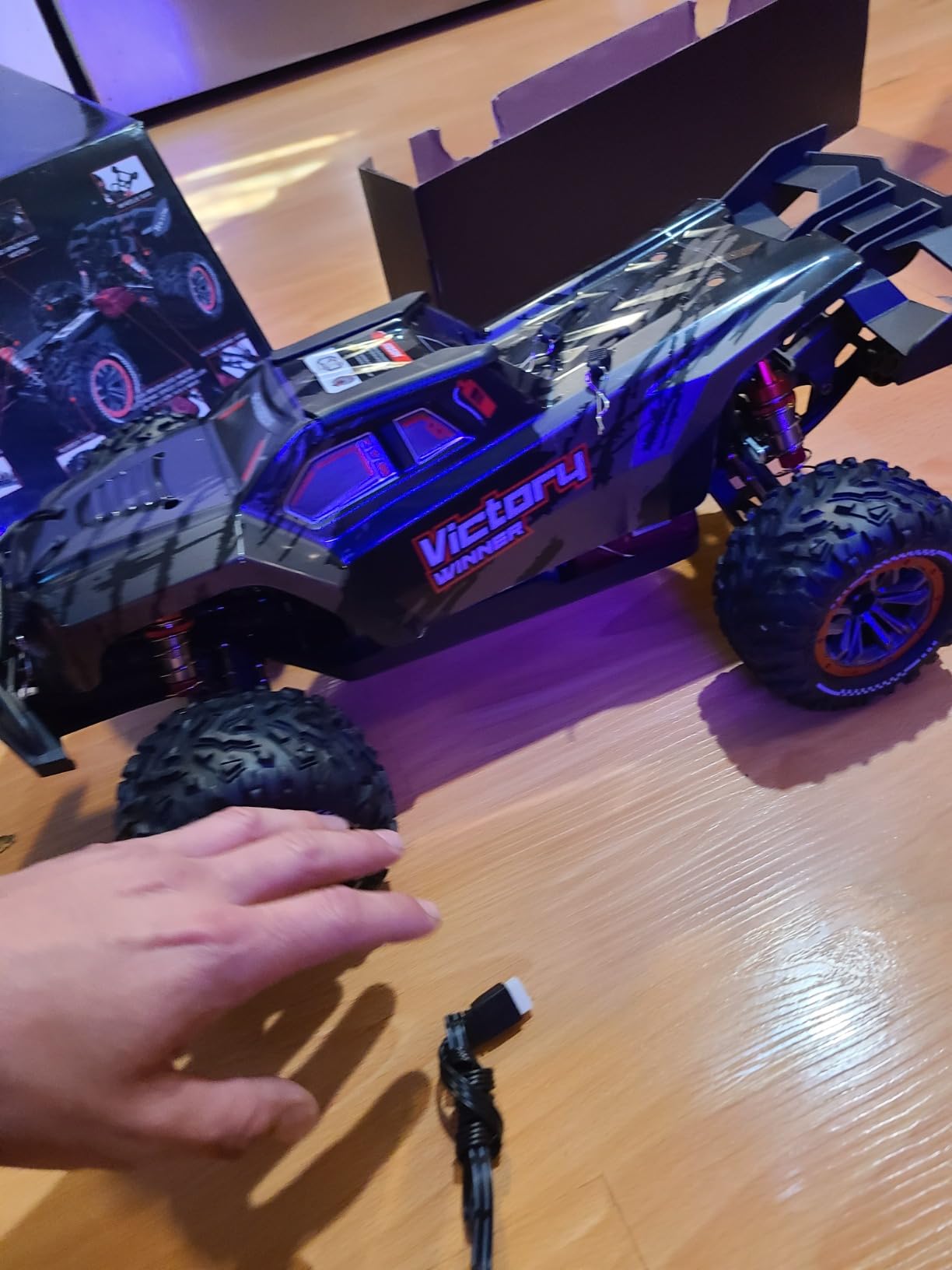 Hosim Mini 1/8 RC Truck for Adults Fast 50+mph, Vortan Electric RTR Brushless RC Cars All Terrain 4WD Off Road Hobby RC Car Waterproof Remote Control Car for Snow/Sand/Beach Toy Gift with 3S Battery customer photo 1