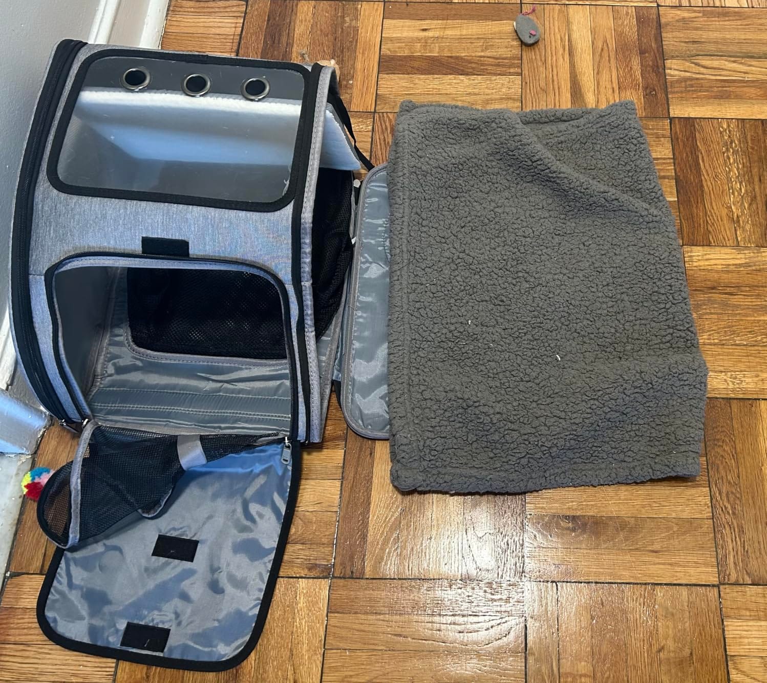 Expandable Cat Backpack Carrier, Large Space, Airline Approved, XL customer photo 1