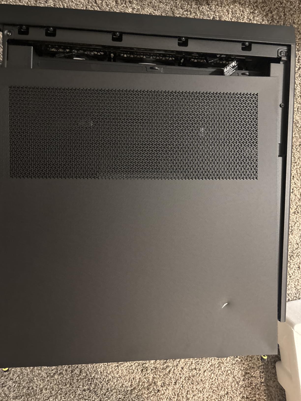 CORSAIR 4000D RS ARGB Frame Modular Mid-Tower ATX PC Case, High Airflow, 3X Pre-Installed RS Fans, InfiniRail™ Mounting System, ASUS BTF, MSI Zero, Gigabyte Stealth, Black customer photo 2