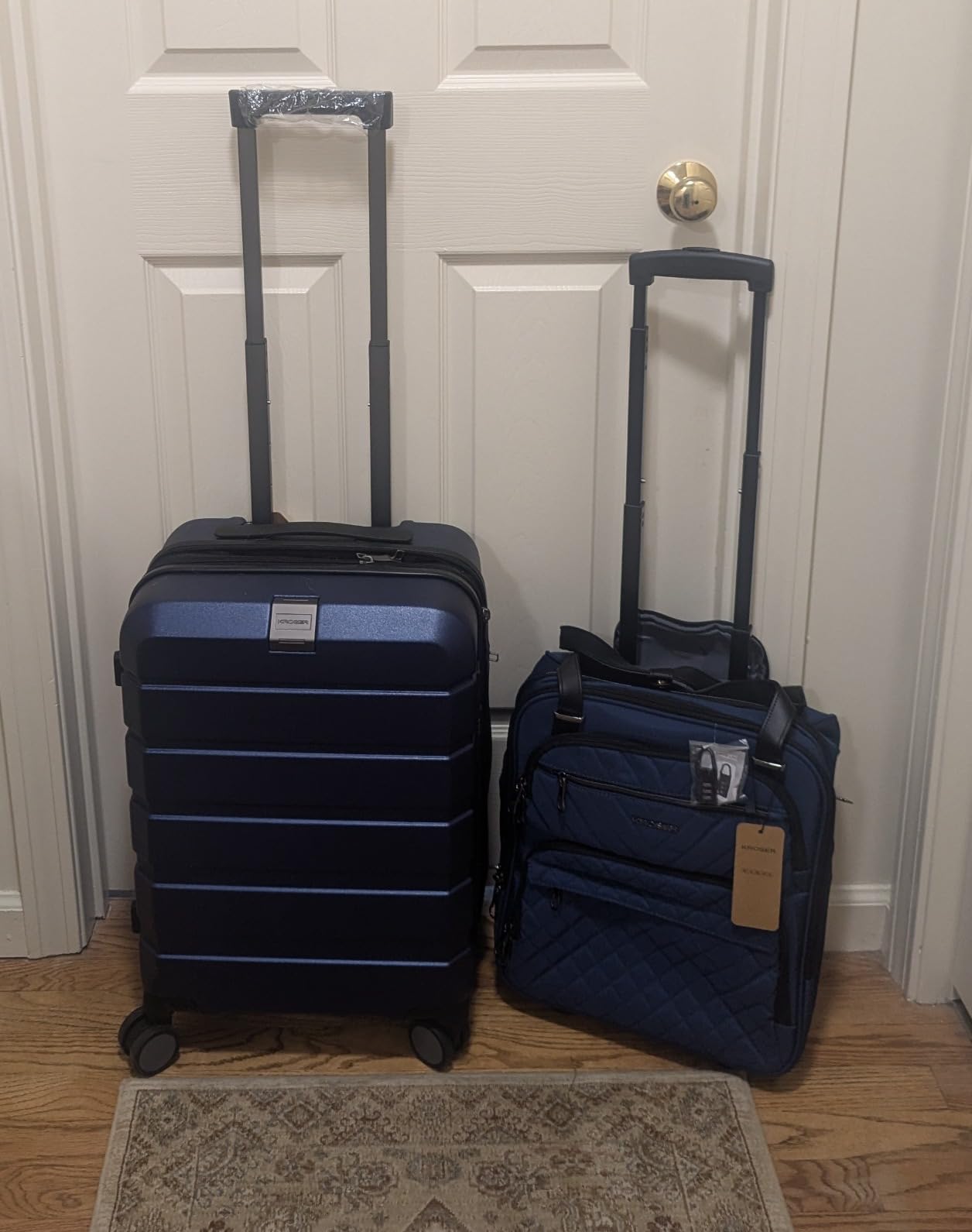KROSER Carry On Underseat Multi-functional, 16-inch Underseater Lightweight Overnight Suitcase for Women, Navy customer photo 1