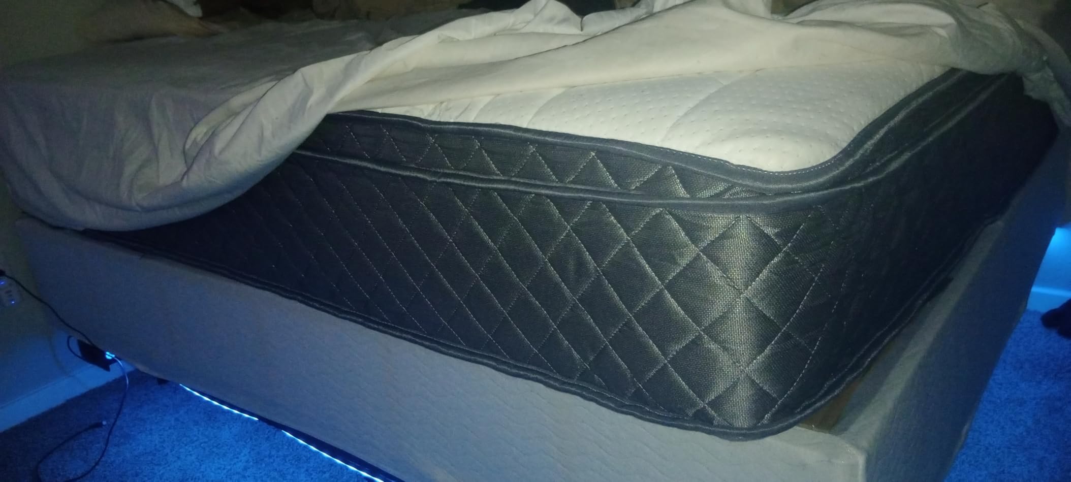 PurrJoys Queen Mattress Firm, 12 Inch Queen Size Mattress in a Box customer photo 1