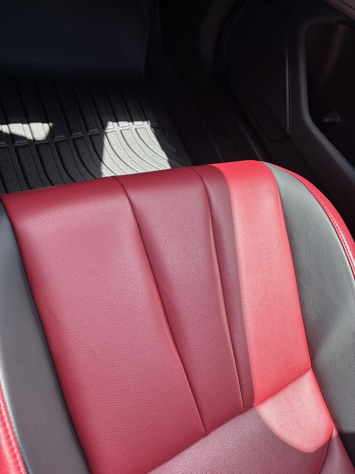 Floor Mats & Cargo Liner for 2022-2026 Jeep Wagoneer 8 Passenger customer photo 2