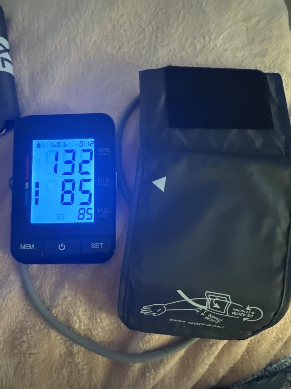 Automatic Upper Arm Blood Pressure Monitor for Home Use with 9-17&13-21 in customer photo 1