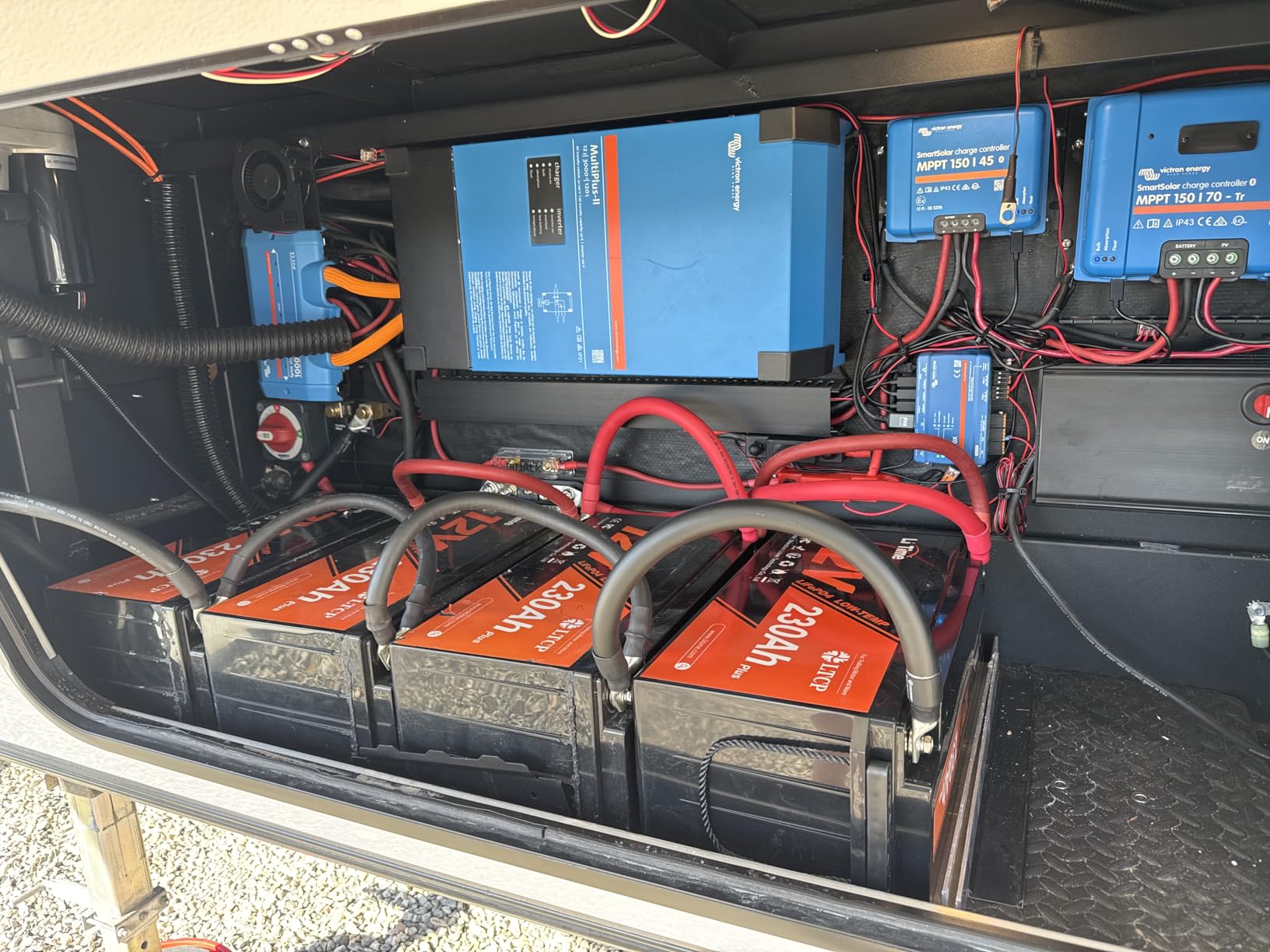 Litime 12V 230Ah LiFePO4 Lithium Battery for RV, Travel Trailer, Solar customer photo 1