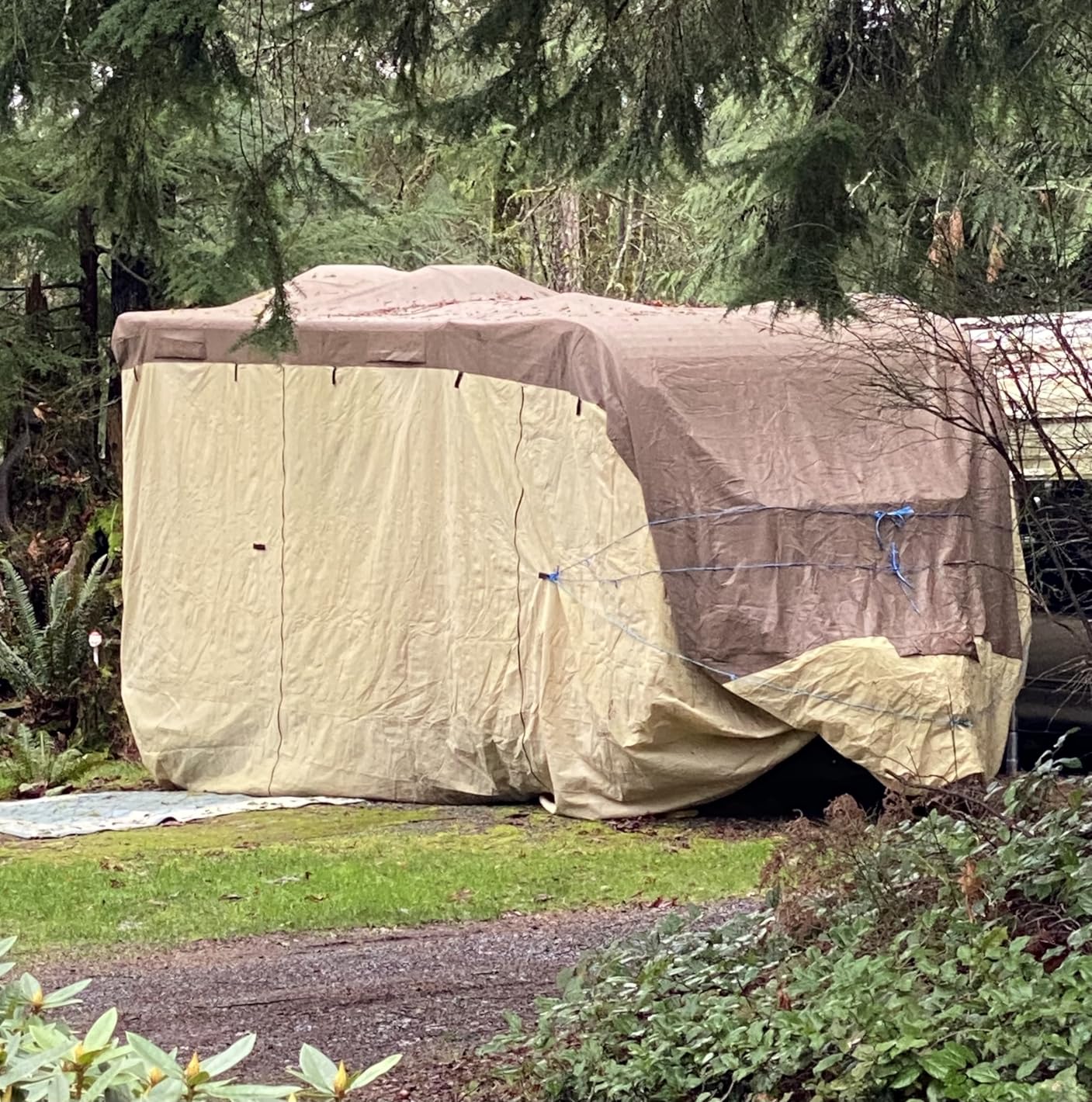 Umbrauto Class A RV Cover 34' ~ 37' – Upgraded Heavy-Duty 9-Layers Top Class A Motorhome Cover, Windproof & Breathable Toy Hauler Travel Trailer Covers Includes 3 Extra Straps & Gutter Covers customer photo 1
