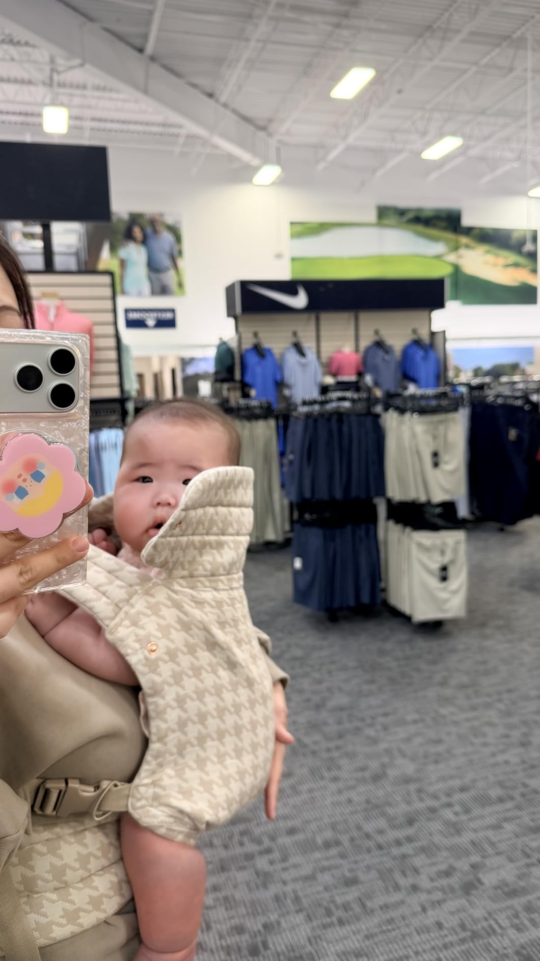 Mabē Monarch Ergonomic Baby Carrier – Premium Cotton Soft Structured Newborn to Toddler Carrier with Hip-Healthy Design, 3 Carry Positions (9-46 lbs), Lightweight & Breathable, (Houndstooth) customer photo 2