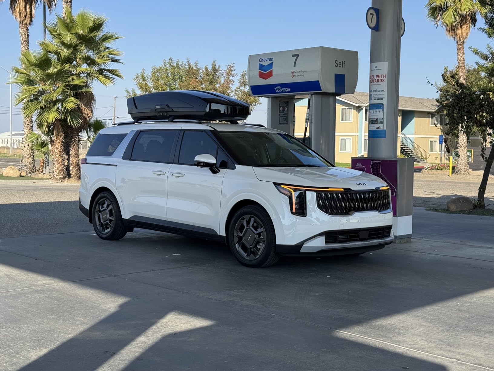 300lbs Roof Rack Cross Bars for 2022-2027 KIA Carnival & Carnival Hybrid customer photo 2