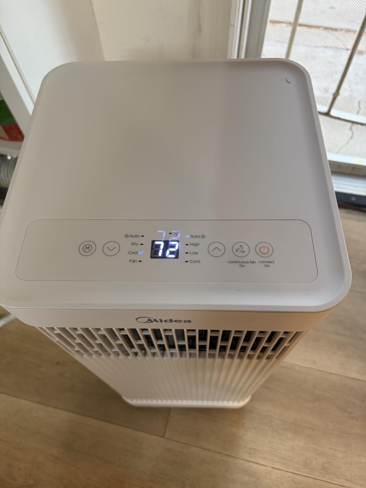 Midea 8,500 BTU ASHRAE Portable Air Conditioner, Cools up to 150 Sq. Ft. customer photo 2