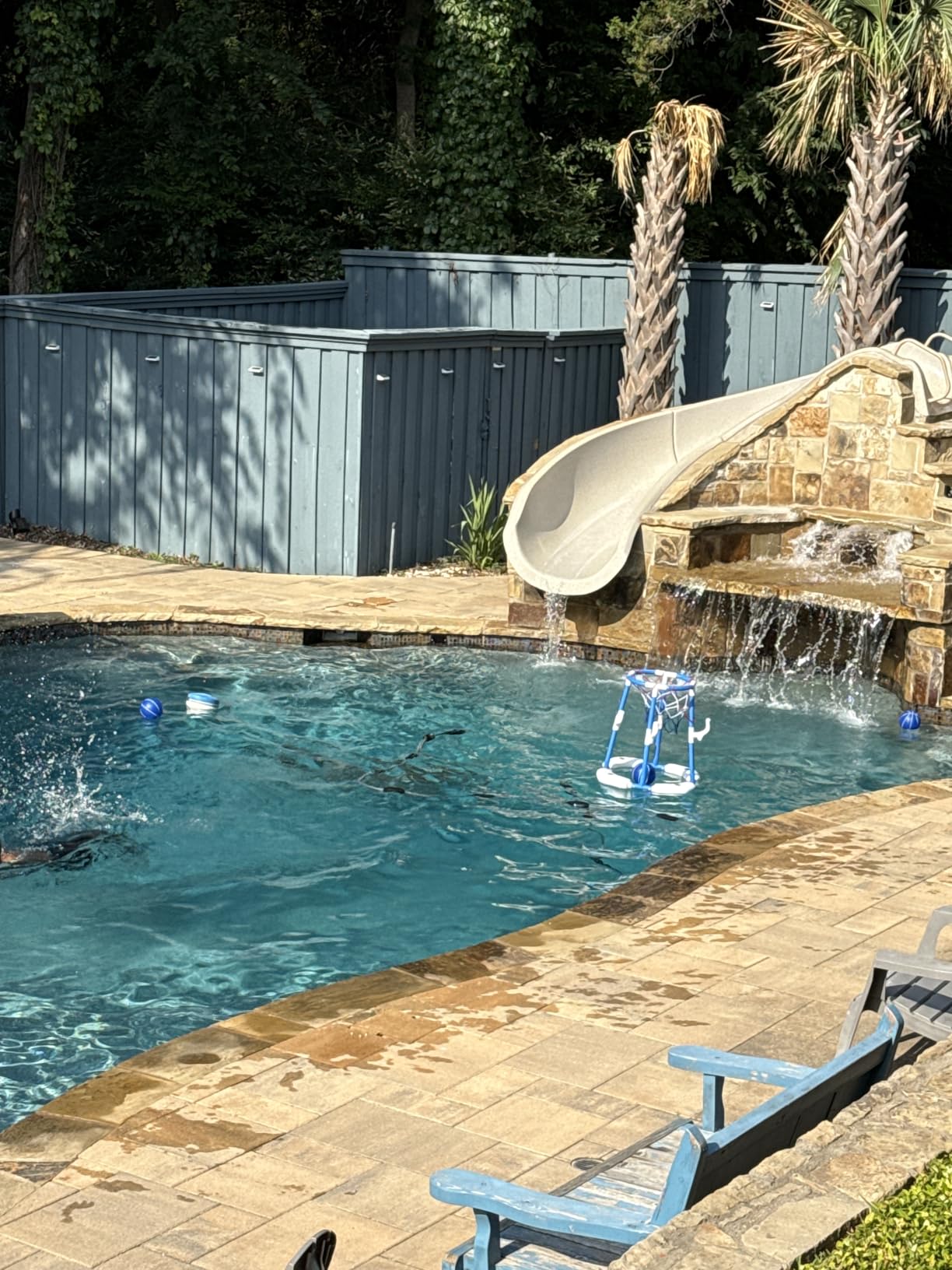 NIPLOOOW Pool Basketball Hoop, 2-in-1 Floating Pool Toys Ring Game with 4 Balls and Pump, Outdoor Swimming Pool Basketball Games Water Play Toy Family Party for Kids Adults Age 3-12 (Blue) customer photo 1