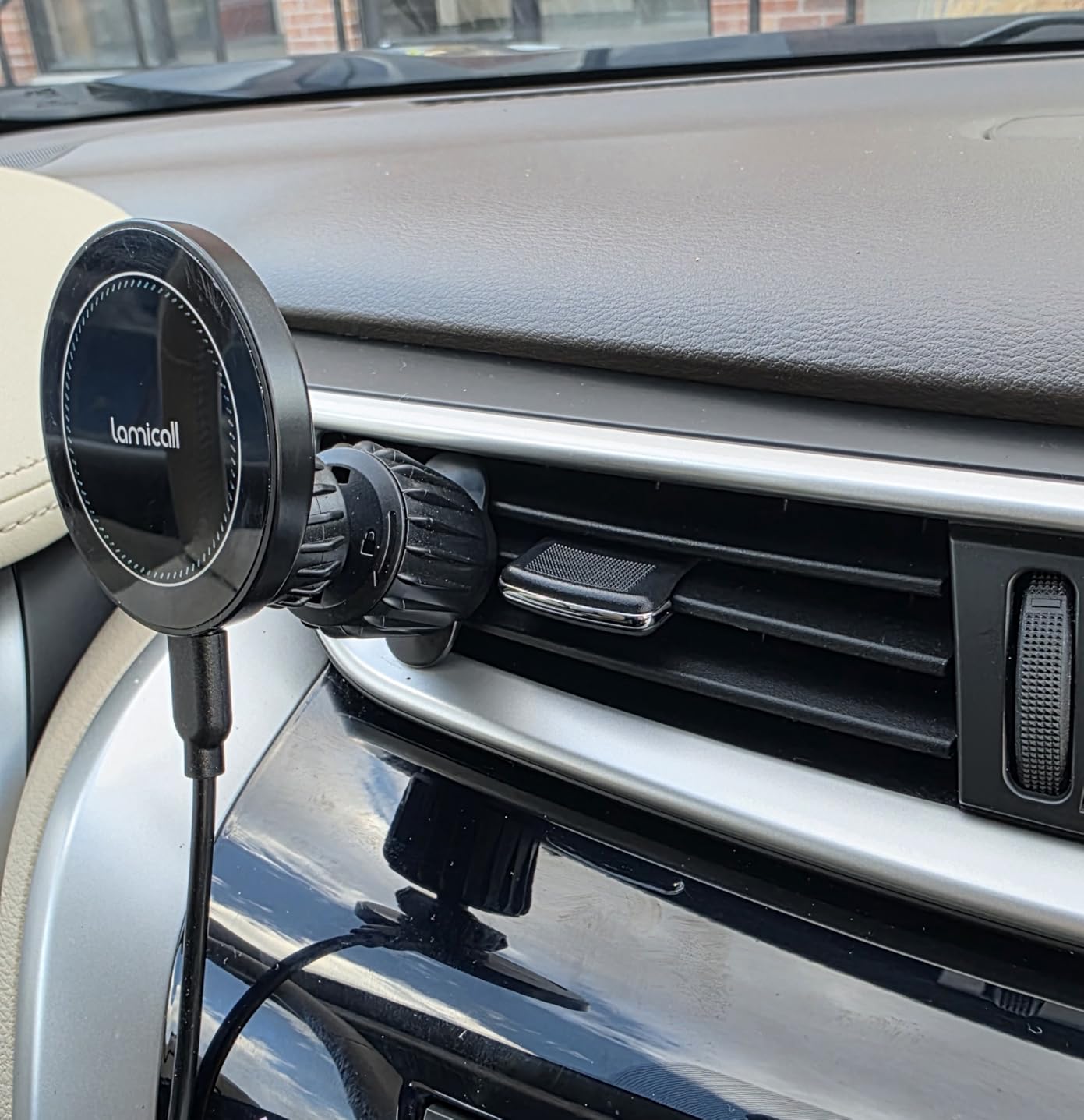 Lamicall 15W for MagSafe Car Mount Charger Vent Dashboard 360° for iPhone customer photo 1