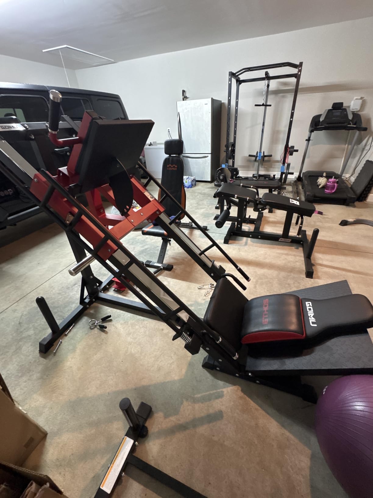 Leg Press Hack Squat Machine with Back Support Cushion, 3 in 1 Adjustable Leg Press Machine with Quad Track Roller System, Hack Squat Machine customer photo 1