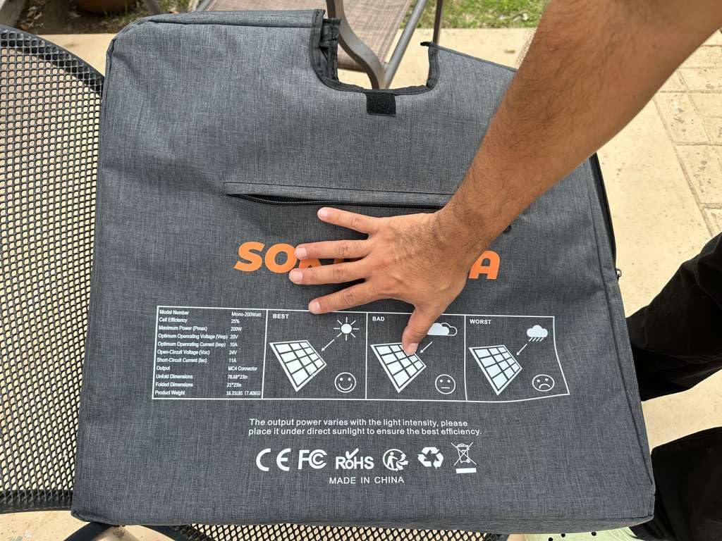 SOKIOVOLA N-Type 16BB 200W Portable Solar Panel for EF/Jackery/Bluetti/Anker Power Station Foldable Solar Panel 25% High Efficiency IP68 Waterproof for Outdoor Trip RV Camping Blackout Off Grid customer photo 2