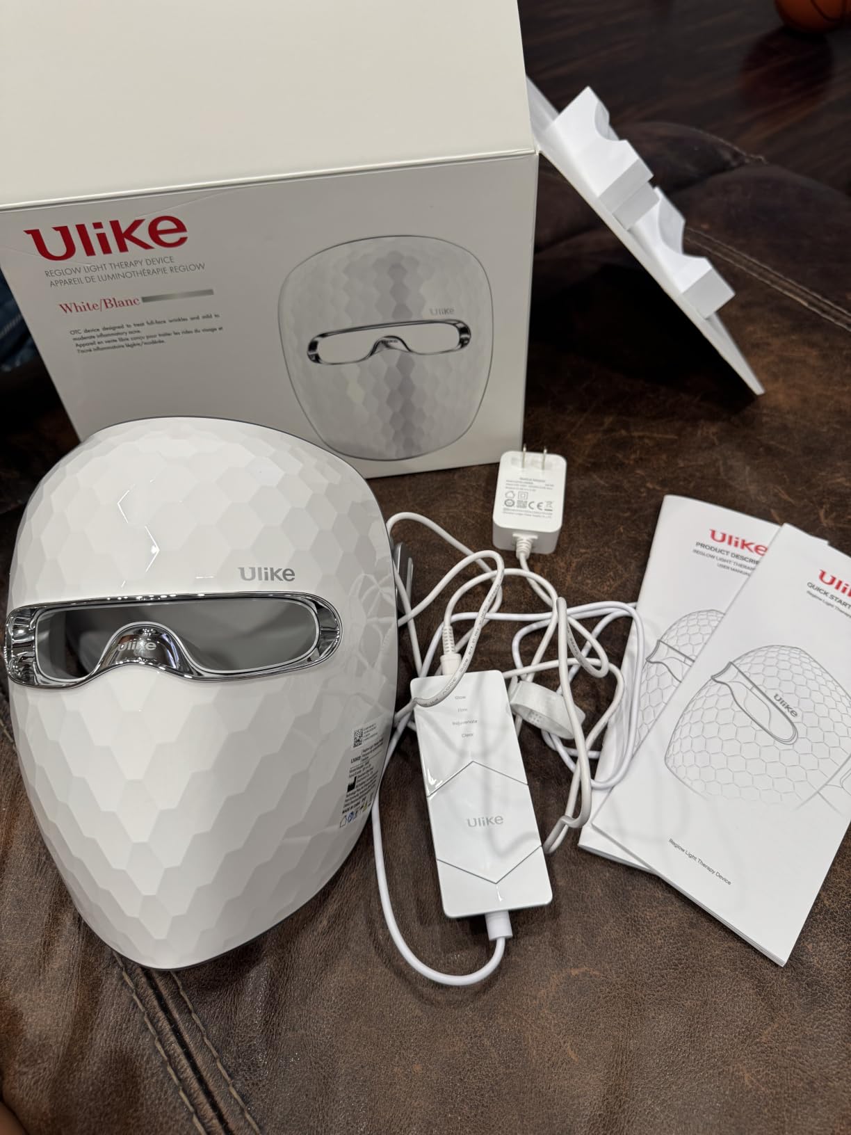 Ulike ReGlow LED Face Mask, Red Light Therapy for Face, Red, Blue, Yellow & Infrared Light Therapy for Acne & Anti-Ageing, Cordless, Remote Control, Eye Protection, Home Skincare Device for Women Wife customer photo 1