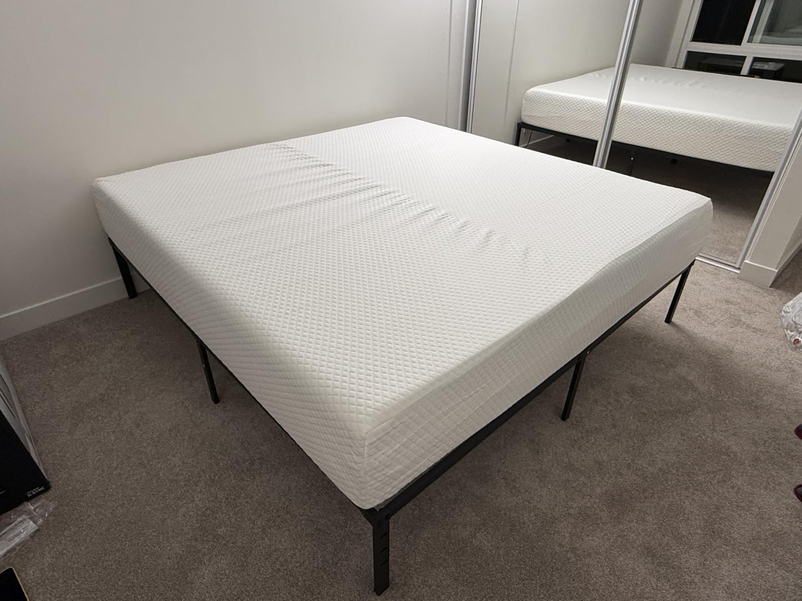 EGOHOME Queen Mattress 12 Inch, Green Tea Memory Foam Mattress, Medium Firm customer photo 2