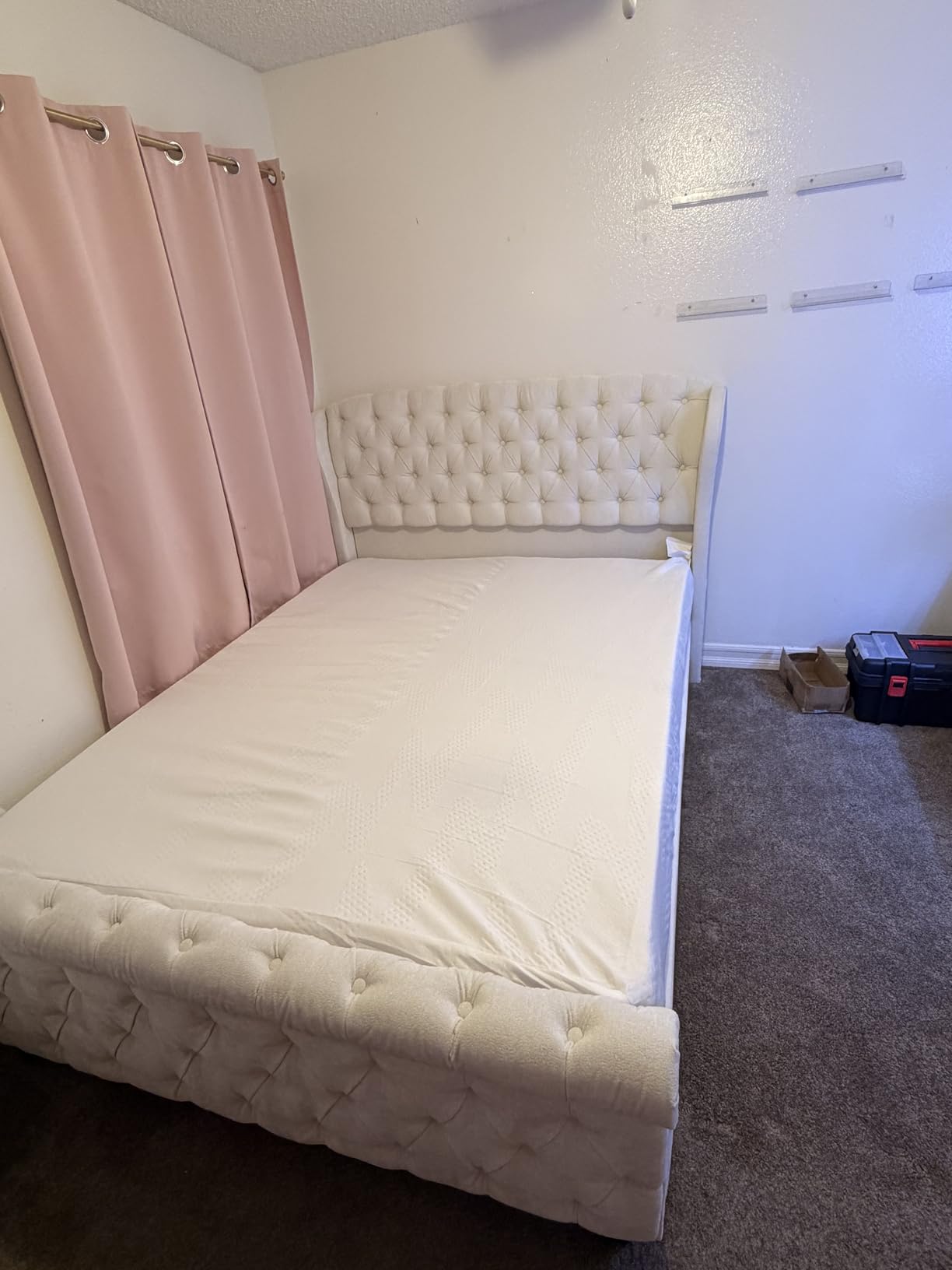 Novilla 12 Inch Queen Mattress in a Box, Gel Memory Foam for Cooling Night | Comfort & Pressure Relief, CertiPUR-US Certified customer photo 2
