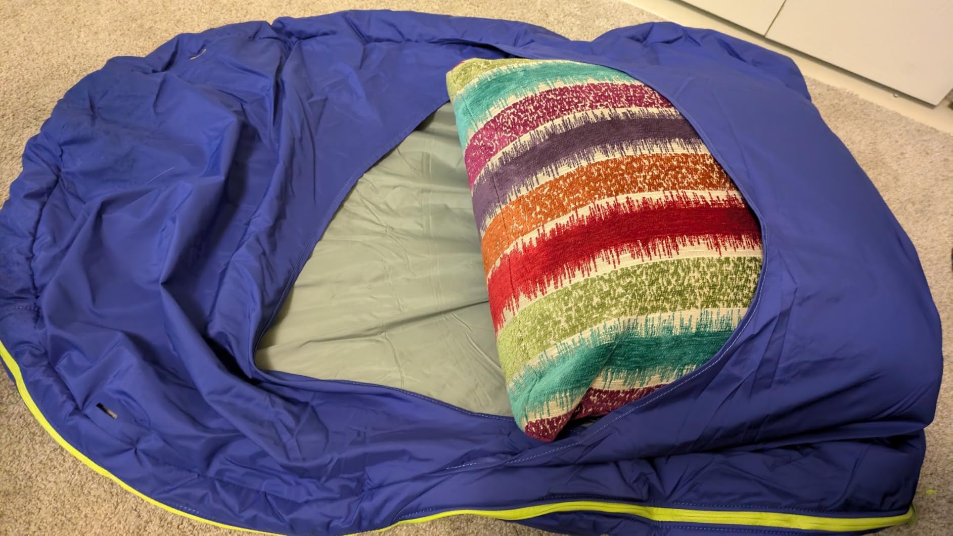 Ruffwear, Highlands Dog Sleeping Bag, Huckleberry Blue, Medium customer photo 2