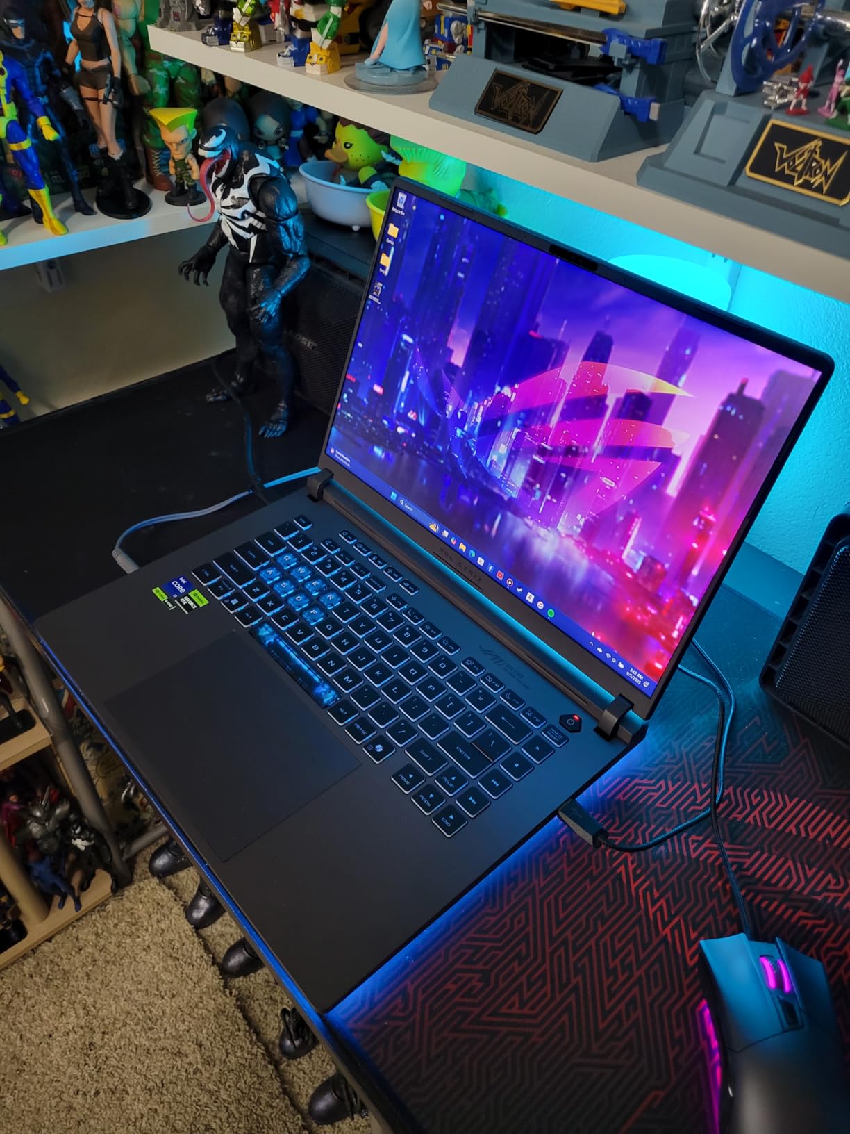 ASUS ROG Strix G16 (2025) Gaming Laptop, 16” FHD+ 16:10 165Hz/3ms, NVIDIA® GeForce RTX™ 5060, Intel® Core™ i7 Processor 14650HX, 16GB DDR5, 1TB Gen 4 SSD, Wi-Fi 7, Windows 11 Home, G615JMR-AS74 customer photo 1
