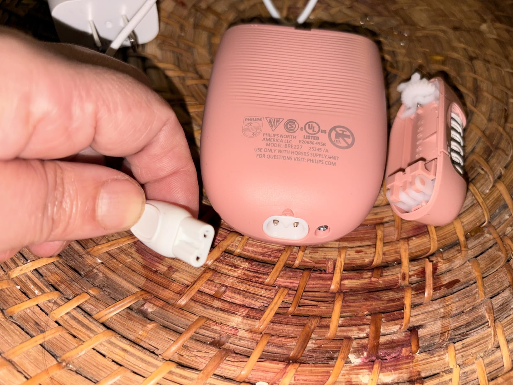 Philips Epilator Series 2000, Corded Epilator for Legs and Body, Hair Removal Device for Women, Model BRE227/00 customer photo 1