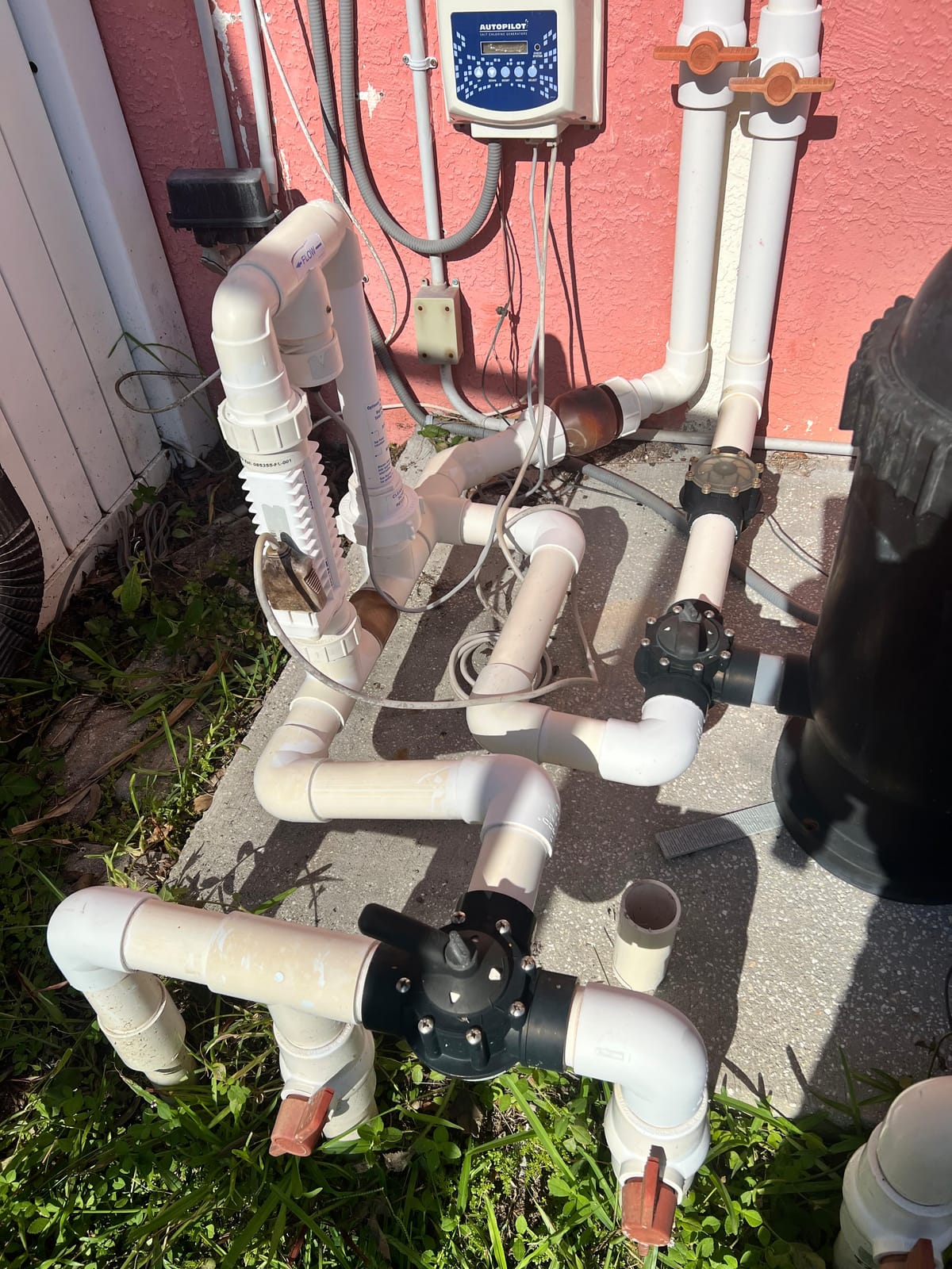 E-CHLOR Plug-in Salt Chlorine Generator | 32,000 gal Max | APX Performance customer photo 1