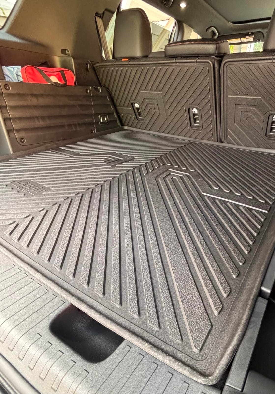 LASFIT Cargo Mats for Kia Carnival 2022-2027 /Kia Carnival Hybrid 2025-2027 customer photo 1