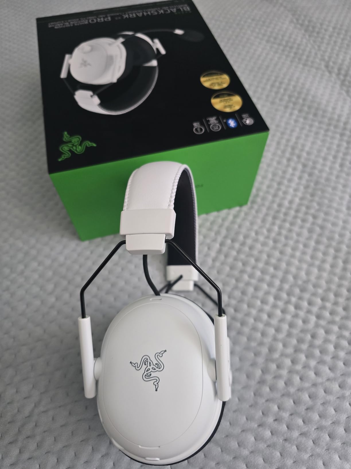 Razer BlackShark V3 Pro Wireless ANC Gaming Headset for PC, Black customer photo 2