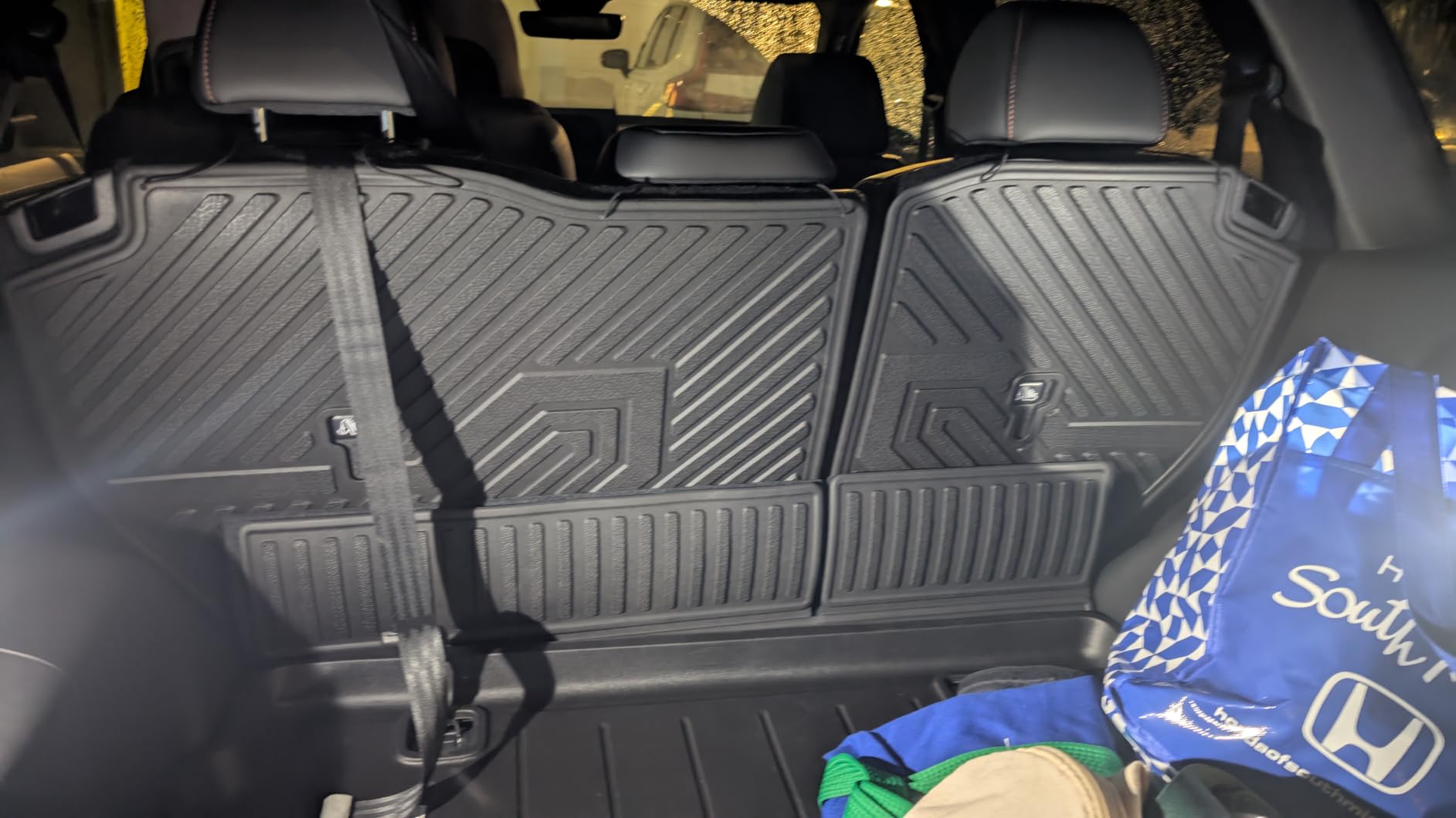 LASFIT Floor Mats for Honda Passport 2026 Extended Door Sill Coverage customer photo 2