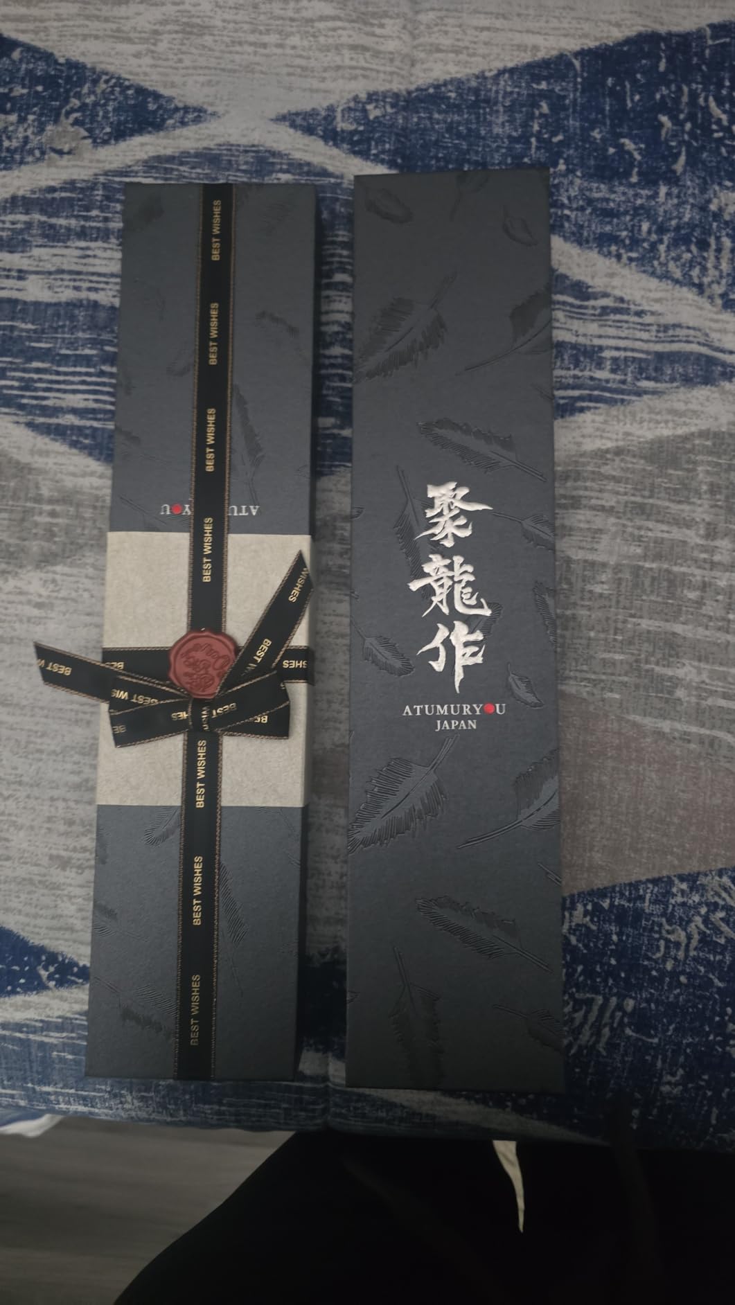 7 Inch Japanese Santoku Knife, Hand-Forged Damascus VG10 Steel Core customer photo 1