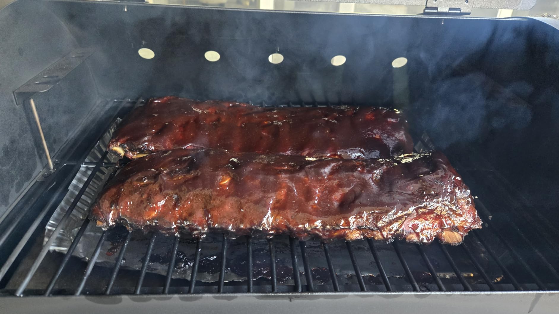 Brisk It Zelos-450 Wood Pellet Grill & Smoker, 450 Sq In, WiFi and A.I. customer photo 2