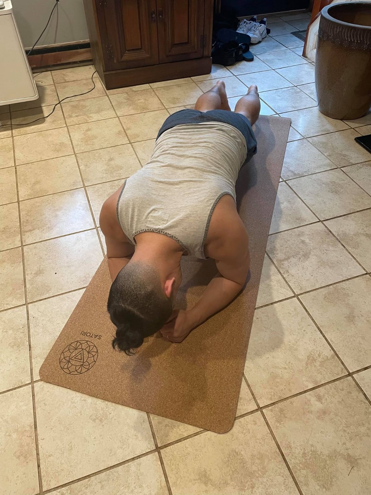 Cork Yoga Mat with Natural Rubber Base, Extra Size, Thickness and Support, Excellent Cushion & Grip, Non-Slip, Non-Toxic, Sweat-Resistant, Sustainable, Eco-friendly Exercise Mat customer photo 2