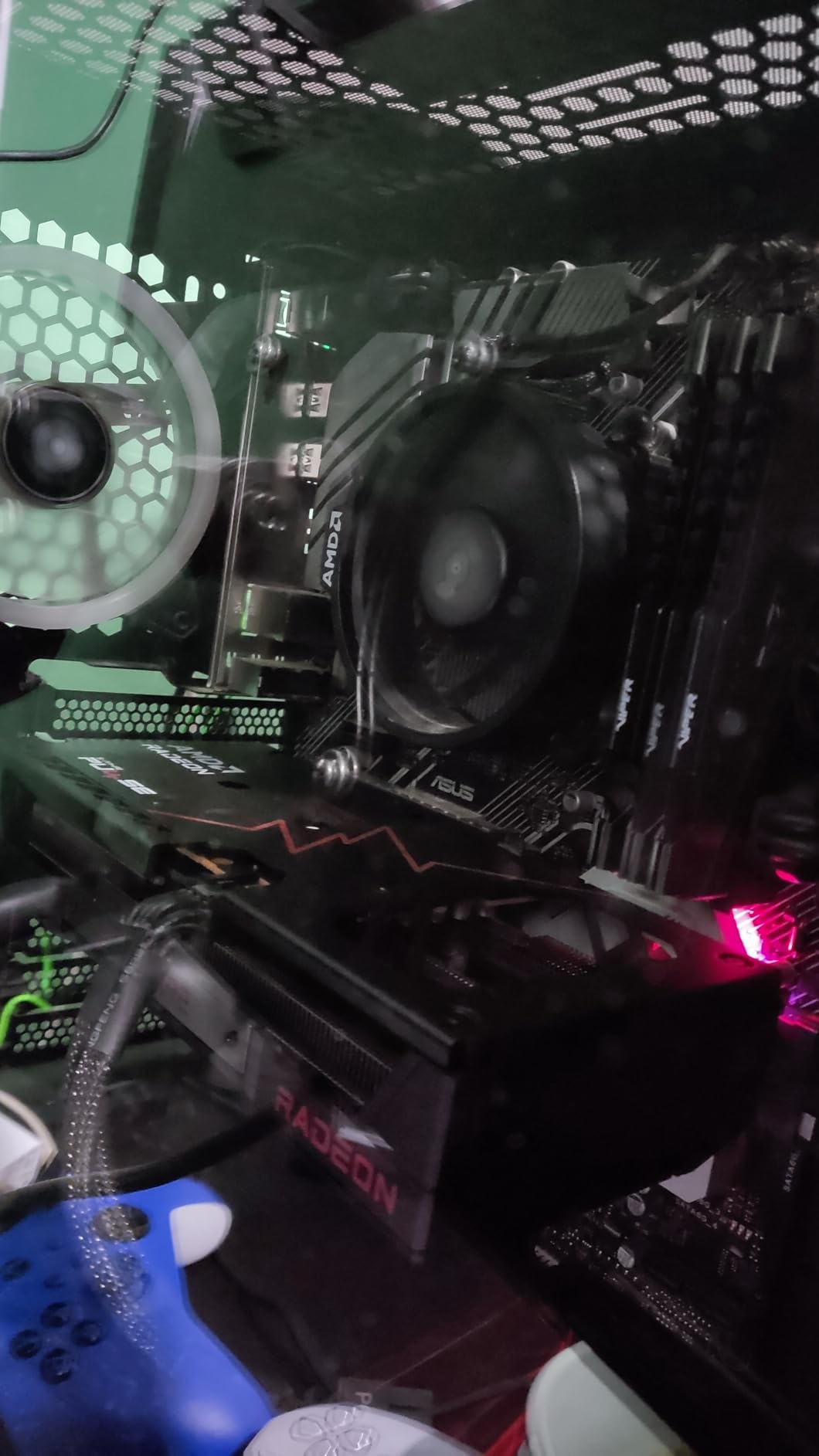 Sapphire 11350-03-20G Pulse AMD Radeon™ RX 9060 XT Gaming OC Graphics Card with 16GB GDDR6, AMD RDNA 4 customer photo 1