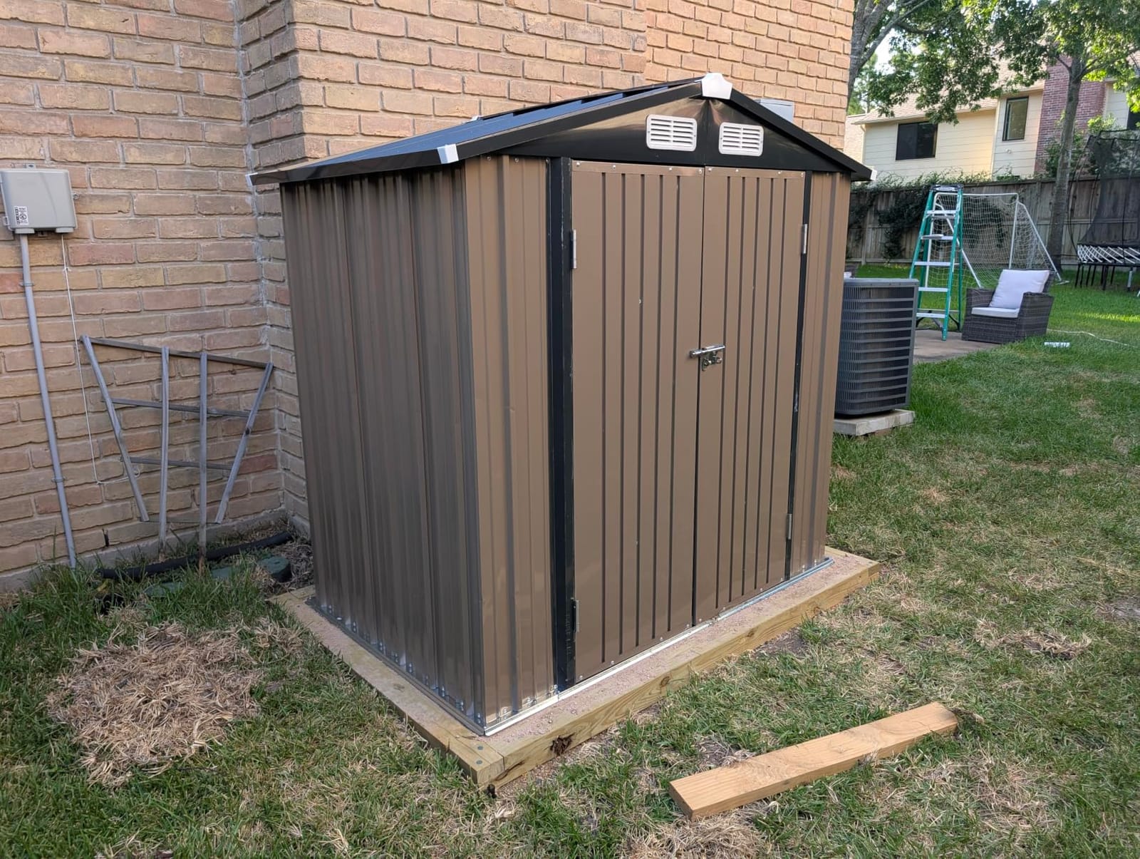 Aoxun 6x4 FT Outdoor Storage Shed, Brown customer photo 2
