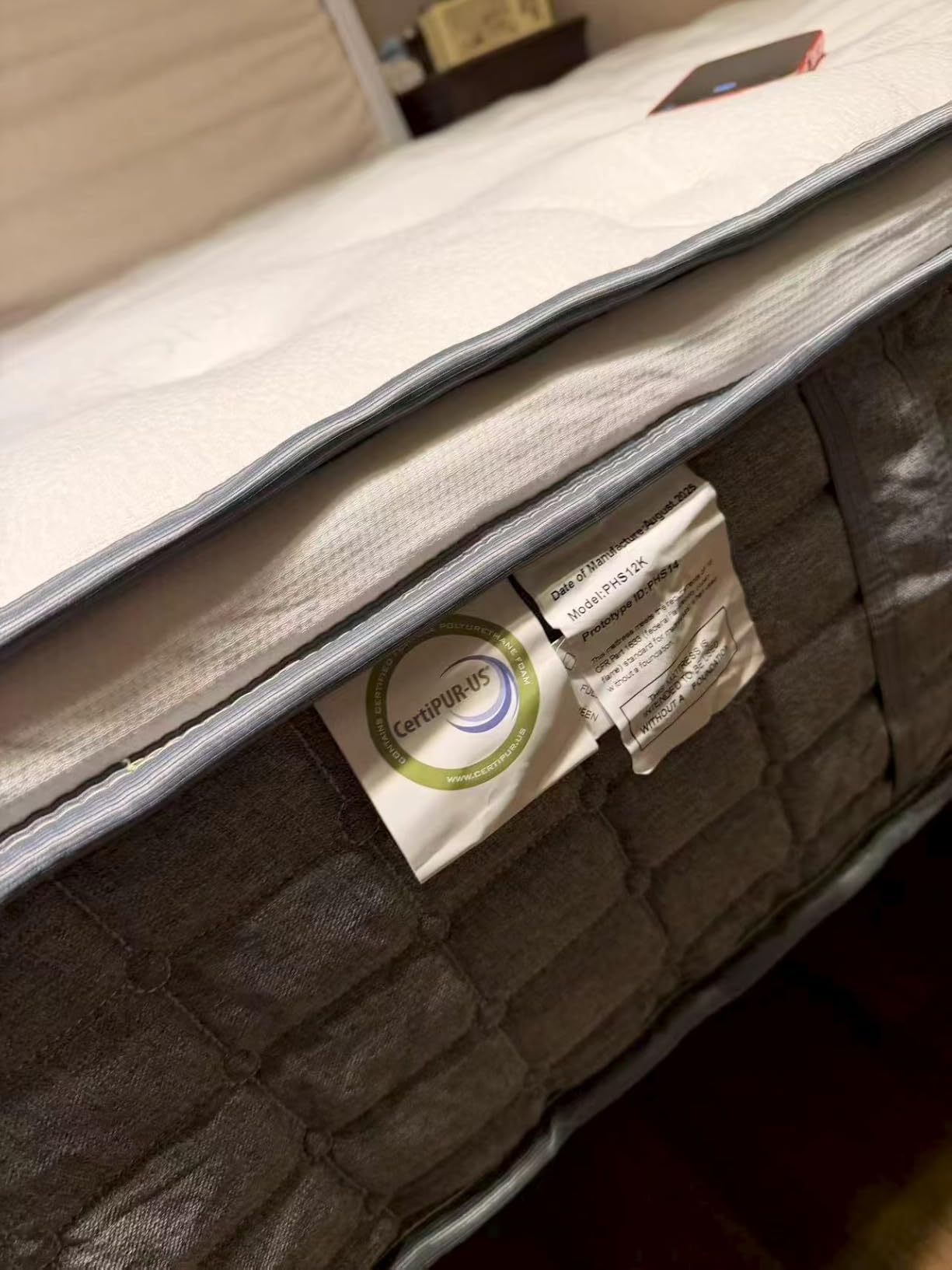 King Size Mattress, Medium Firm 12 Inch Hybrid Mattress King Size in a Box - Memory Foam & Pocket Springs for Back Pain Relief, Fiberglass Free, Motion Isolation, CertiPUR-US & OEKO-TEX Certified customer photo 1