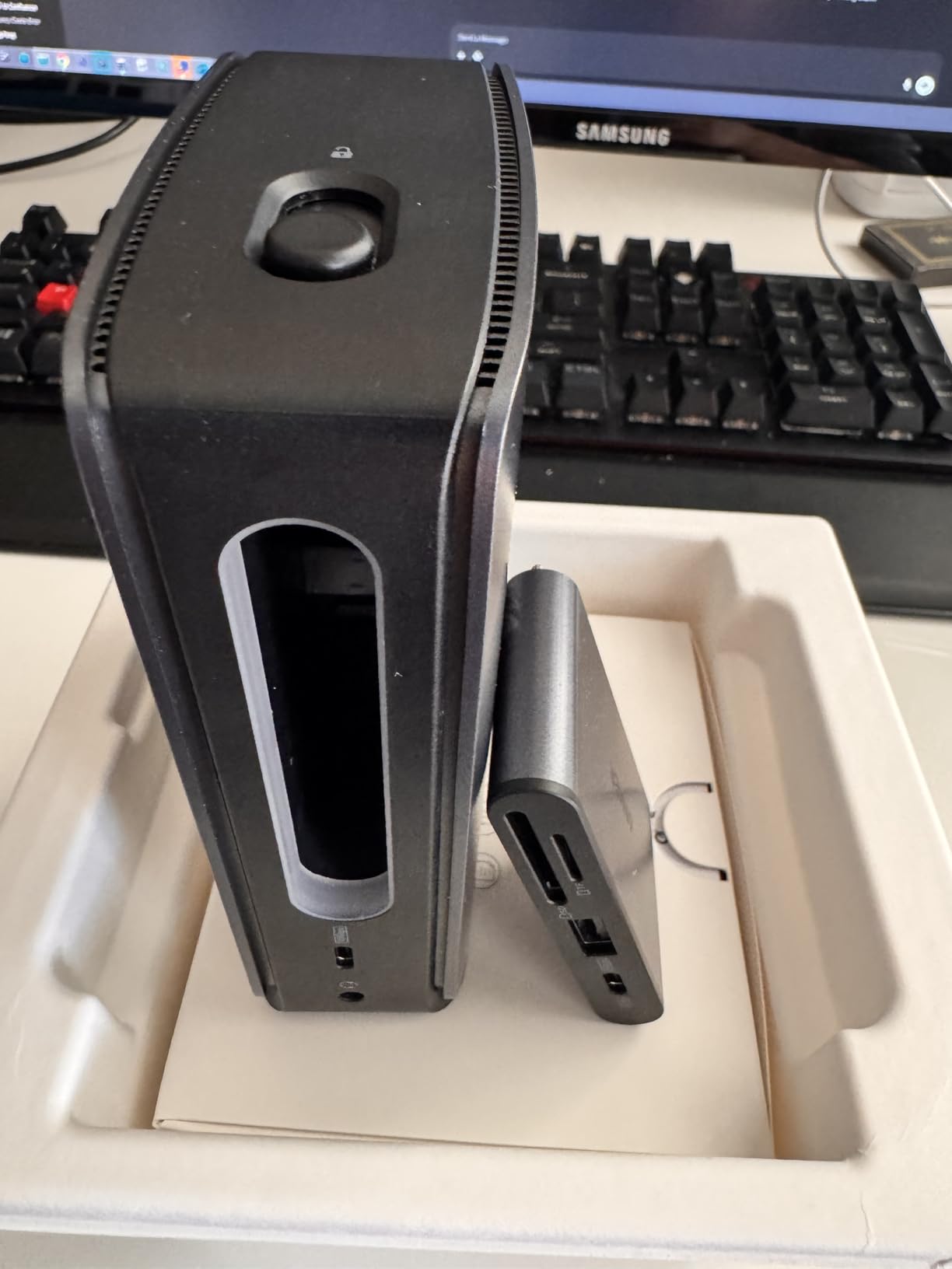 Anker Nano Laptop Docking Station, 13in1 Dock with Detachable 6in1 USBC Hub customer photo 1