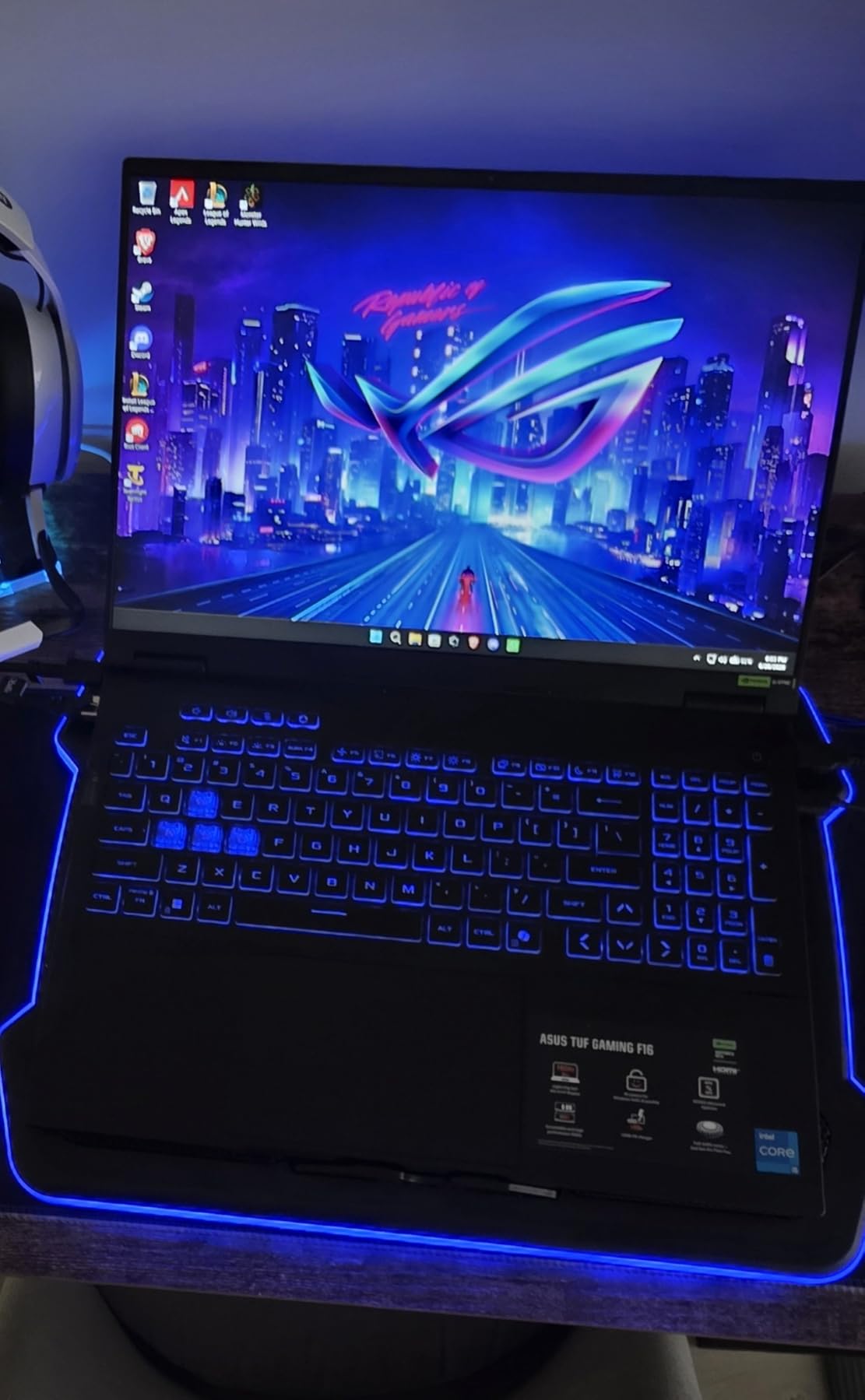 ASUS TUF Gaming F16 (2025) Gaming Laptop, 16” FHD+ 165Hz 16:10 Display, Intel® Core™ i5 Processor 13450HX, NVIDIA® GeForce RTX™ 5050, 16GB DDR5, 512GB PCIe Gen4 SSD, Wi-Fi 6E, Win 11 Home customer photo 2