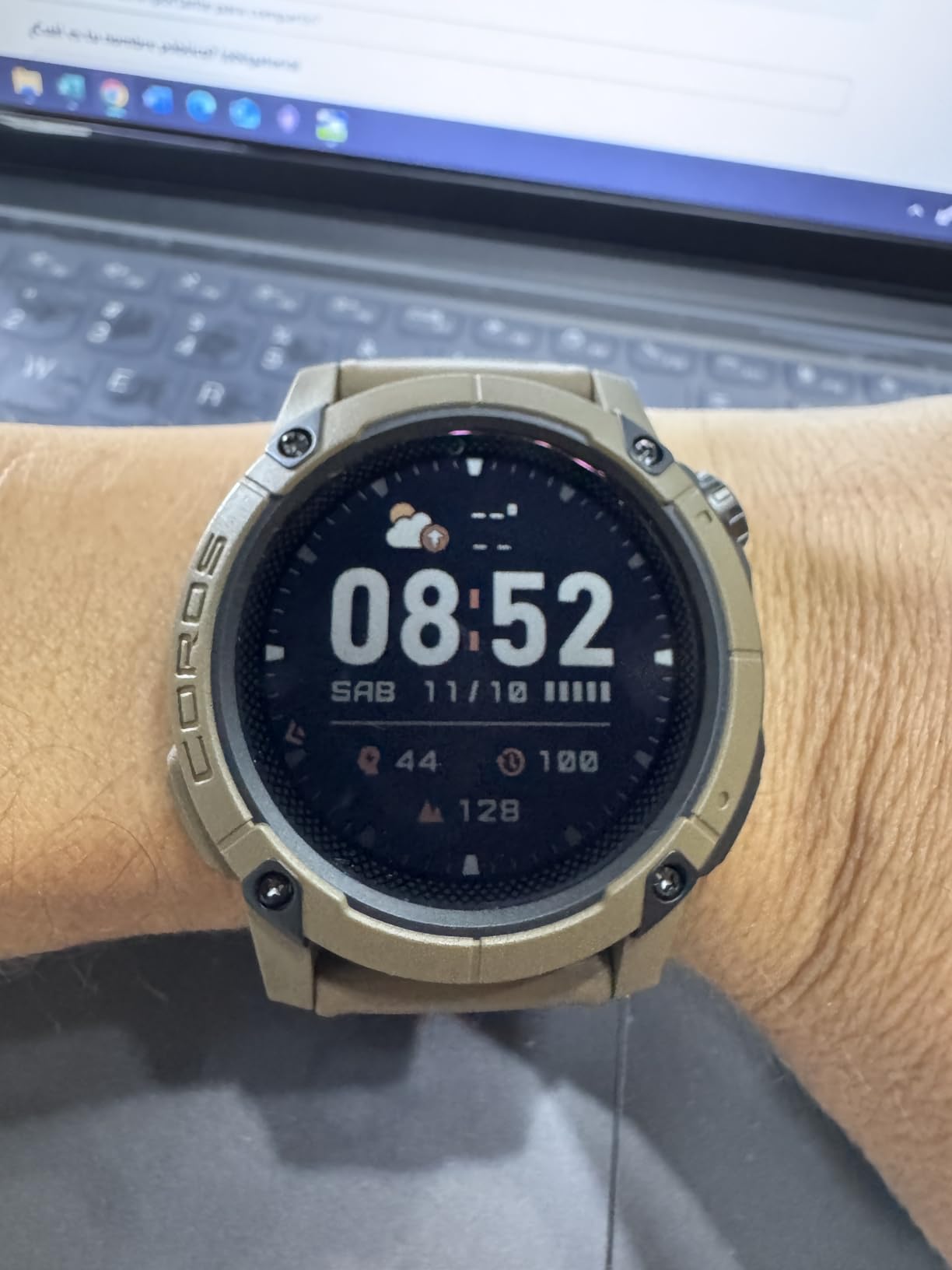 COROS Nomad Outdoor GPS Smartwatch, 1.3