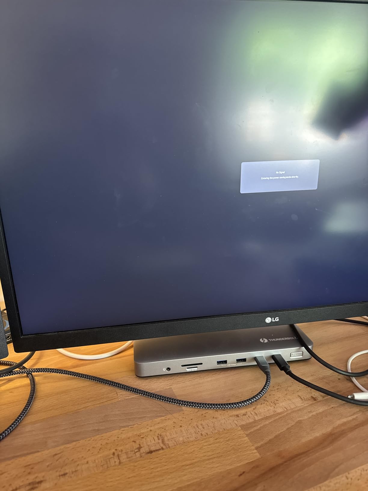 Plugable Thunderbolt 4 Dock for M4/M5 MacBook Air & Pro, 100W Charging customer photo 2
