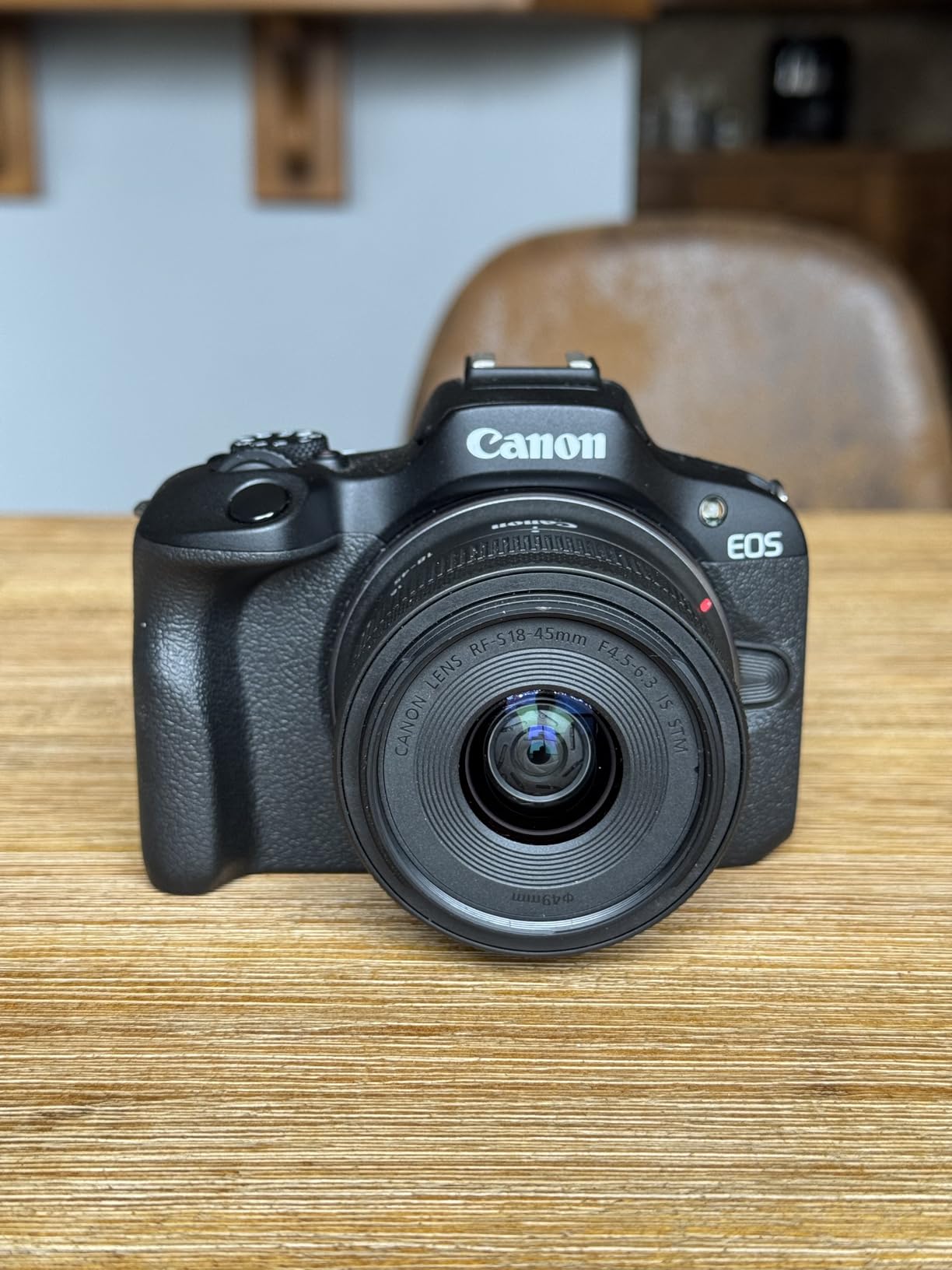 Canon EOS R100 Mirrorless Camera with RF-S 18-45mm Lens Bundle customer photo 2