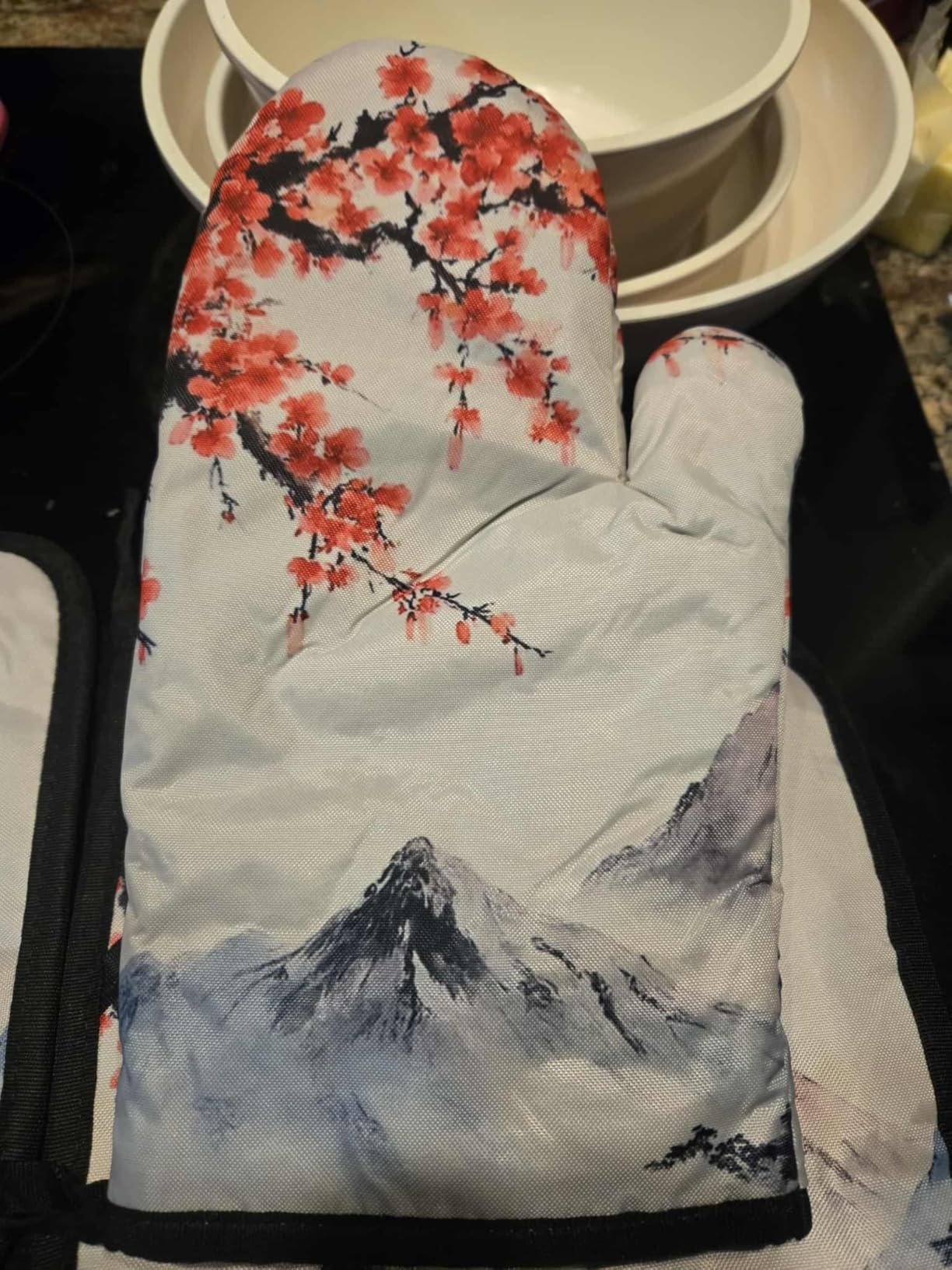 Japanese Cherry Blossoms Oven Mitts with Matching Potholders - Heat Resistant Kitchen Accessories for Baking, Grilling, Cooking, Gifts for Women customer photo 1