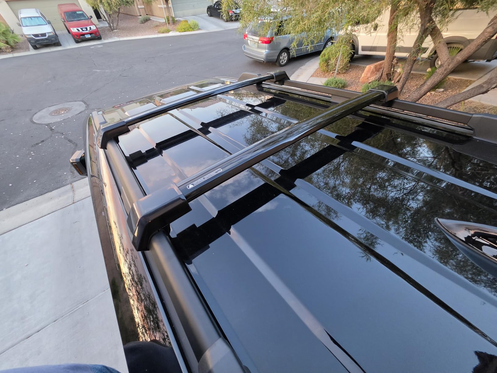 Roof Rails + Cross Bars for 2024-2026 Toyota Land Cruiser Prado 250/1958 customer photo 1