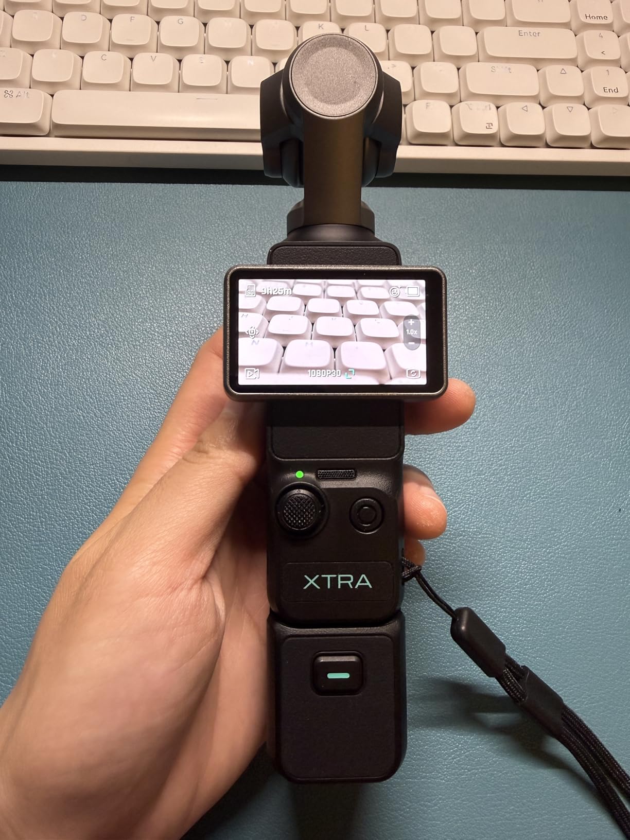 Xtra Muse, Vlogging Camera with 1'' CMOS & 4K/120fps Videos, Pocket Camera with 3-Axis Gimbal Stabilizer, Fast Focusing, Face/Object Tracking, Digital Video Camera for Photography, Digital Camera customer photo 1