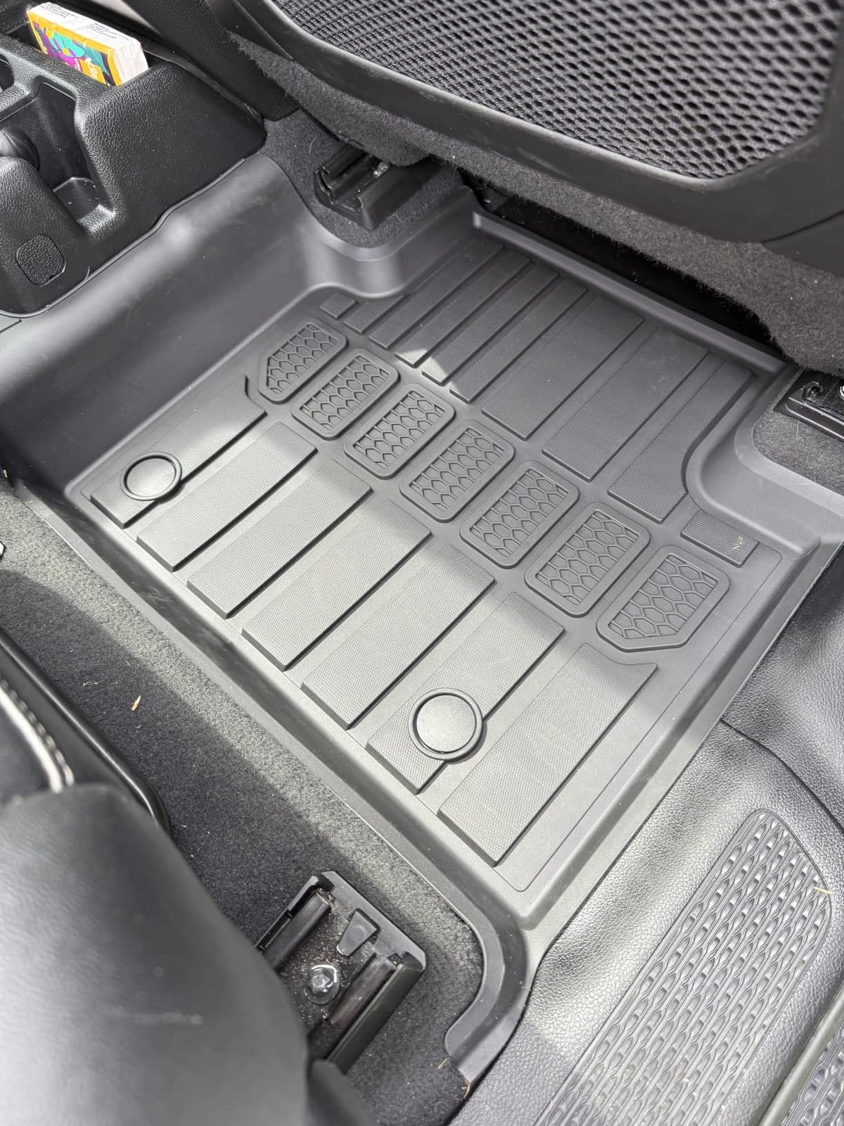 LASFIT Floor Mats for Jeep Wagoneer 2022-2024 2025 8 Seaters customer photo 2