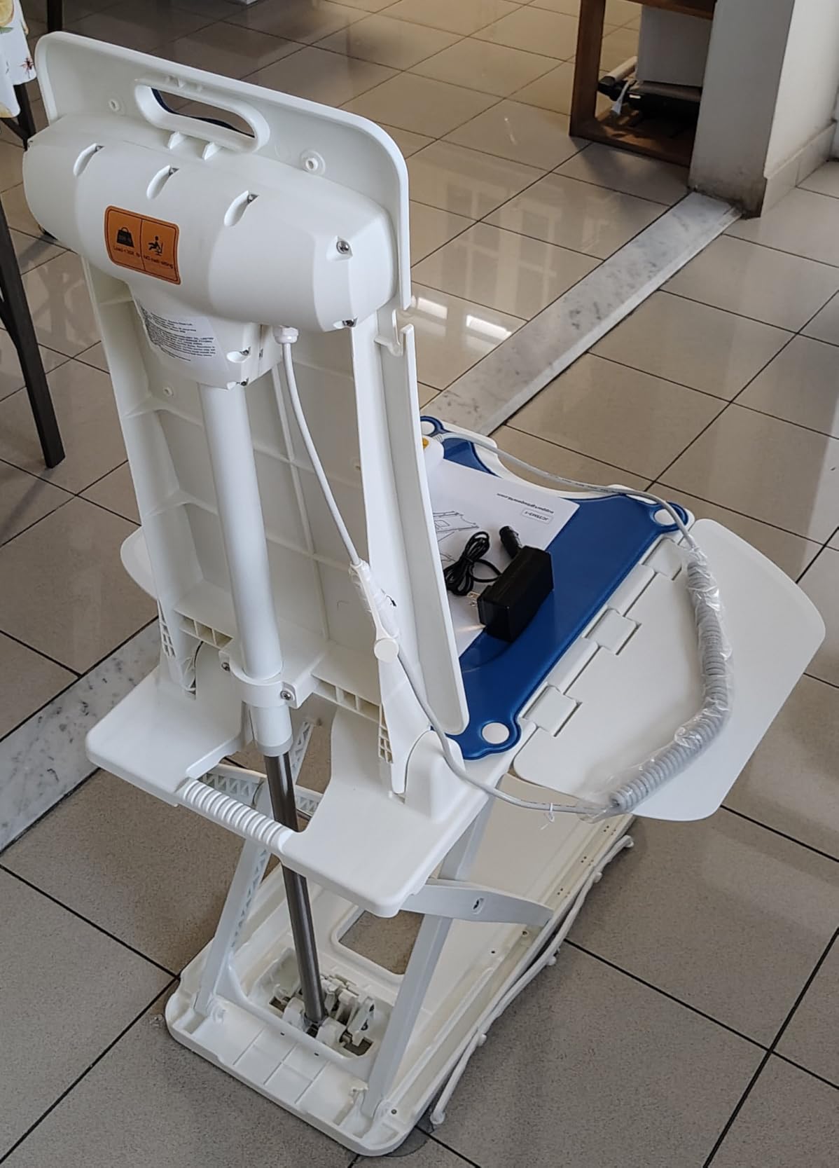PERLECARE Electric Chair Lift for Elderly, Bath Lift for Tub, 308 lbs customer photo 1