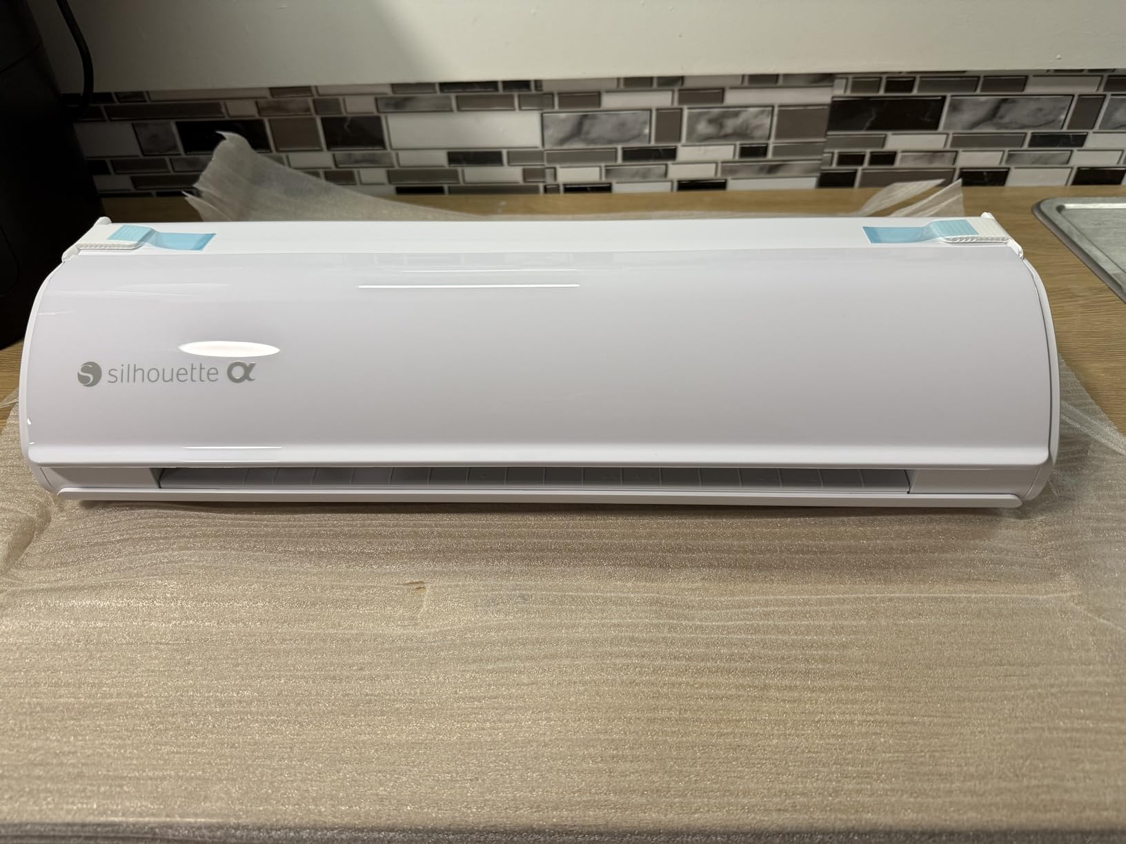 Silhouette America Cameo 5 Alpha (α) - Smart Cutting Machine for Print & Cut - Quiet Operation with AutoBlade, Studio Software, Cutting Mat- Vinyl, Paper & Fabric Compatible - Classic White customer photo 1