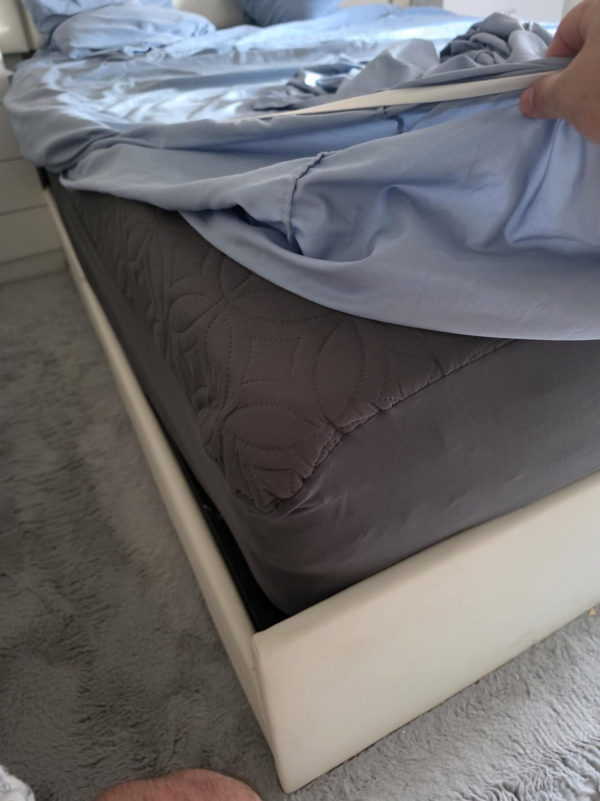 Firm Queen Size Mattress, 14 inch Hybrid Mattress in a Box with Extra Back and Lumbar Hip Support, Fiberglass Free, 365 Nights Trial, 10 Years Warranty, CertiPUR-US Certified customer photo 1